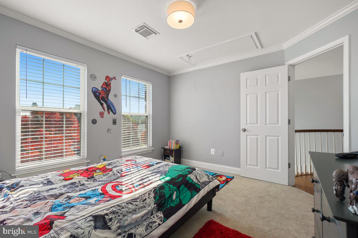 SENECA CROSSING - Residential