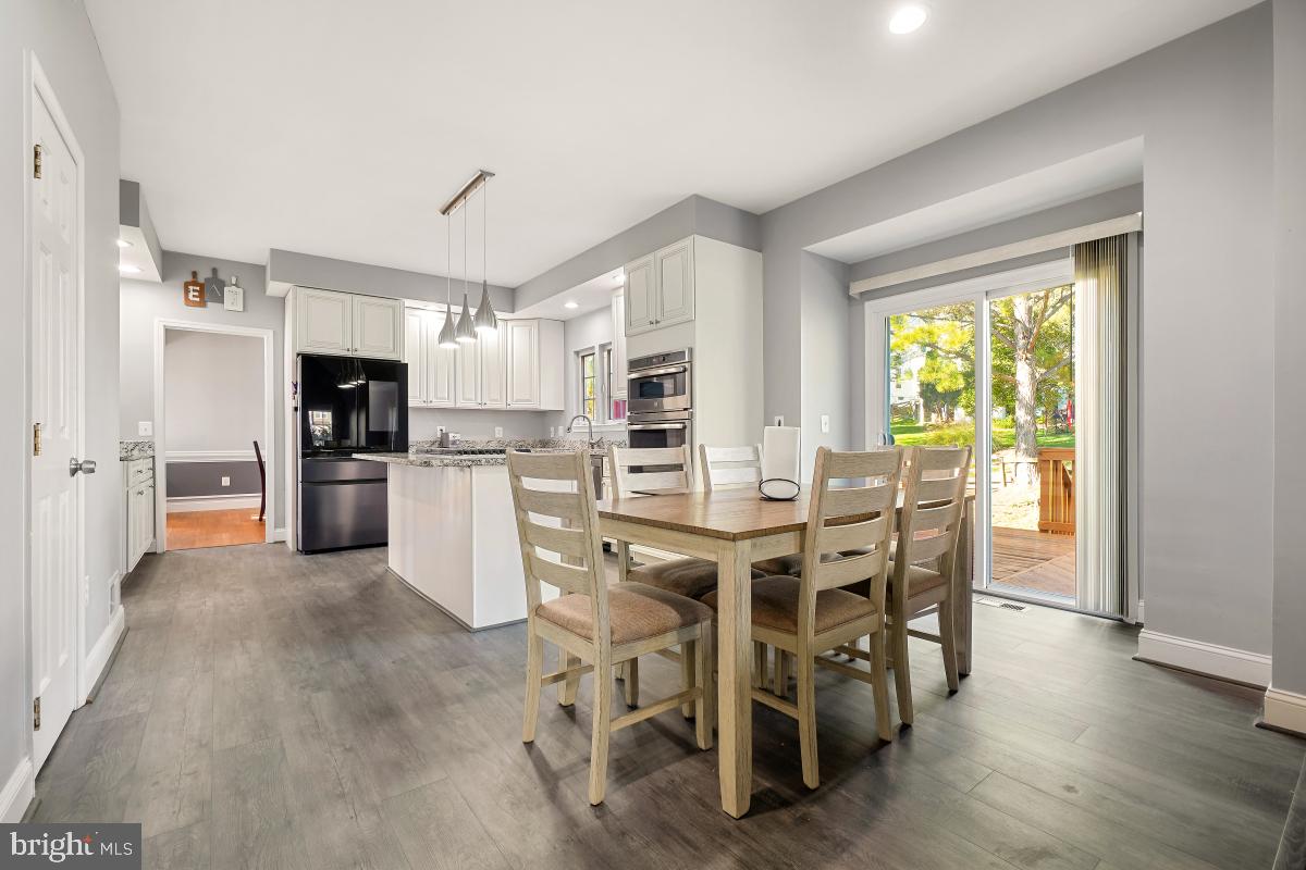 SENECA CROSSING - Residential