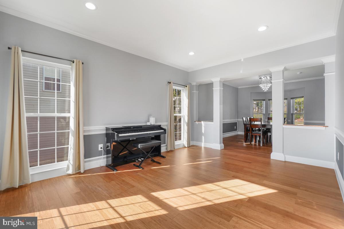 SENECA CROSSING - Residential