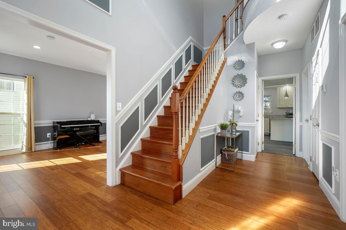 SENECA CROSSING - Residential