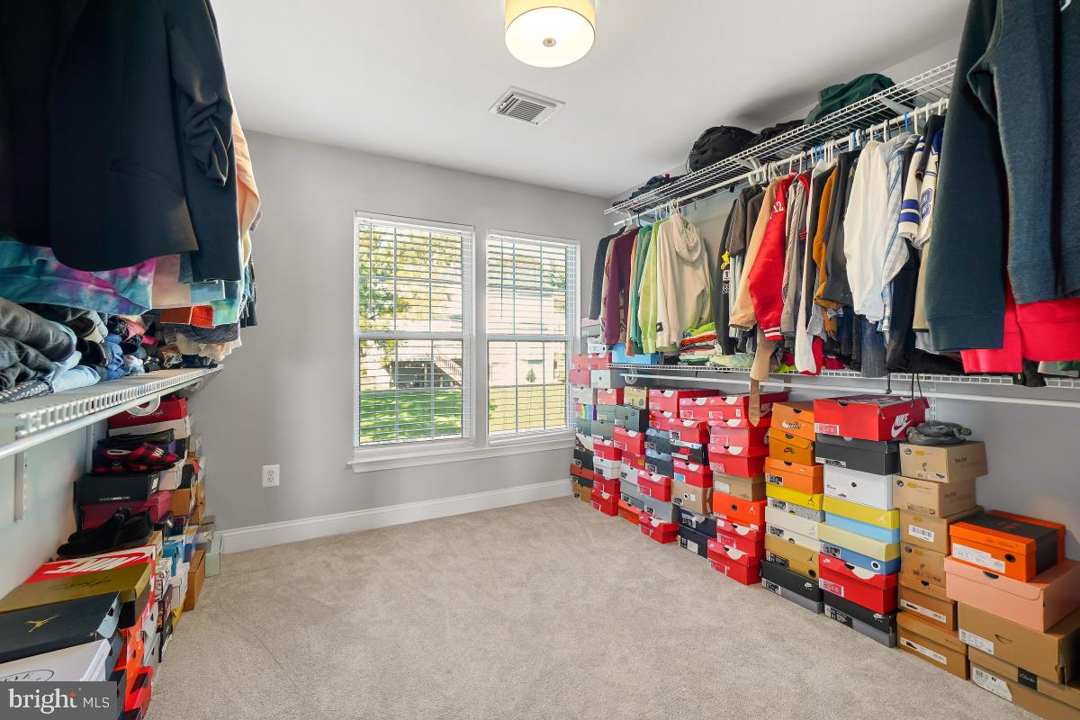 SENECA CROSSING - Residential