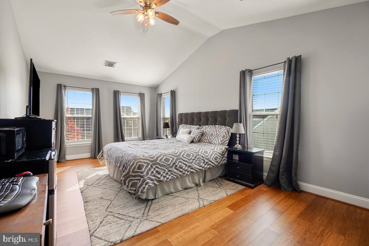 SENECA CROSSING - Residential