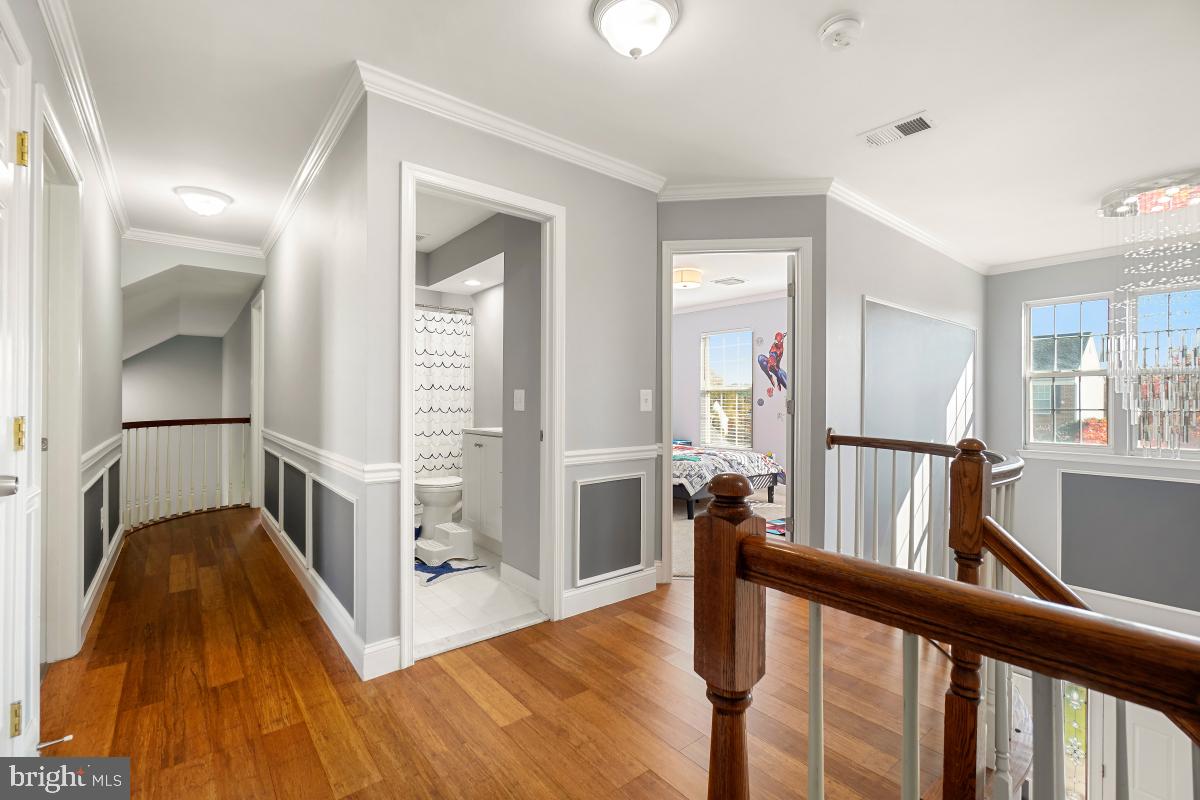 SENECA CROSSING - Residential