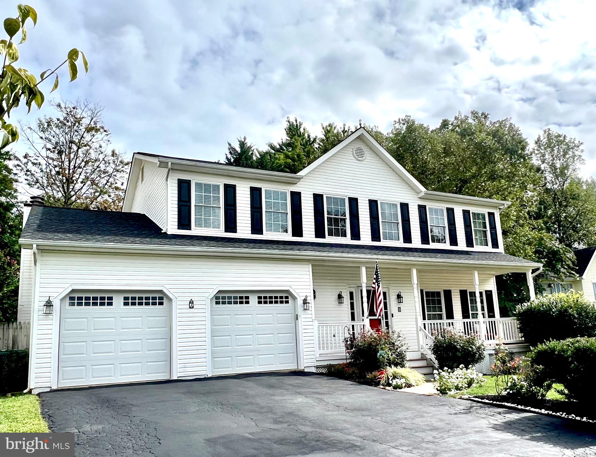 STONE HILL ESTATES - Residential