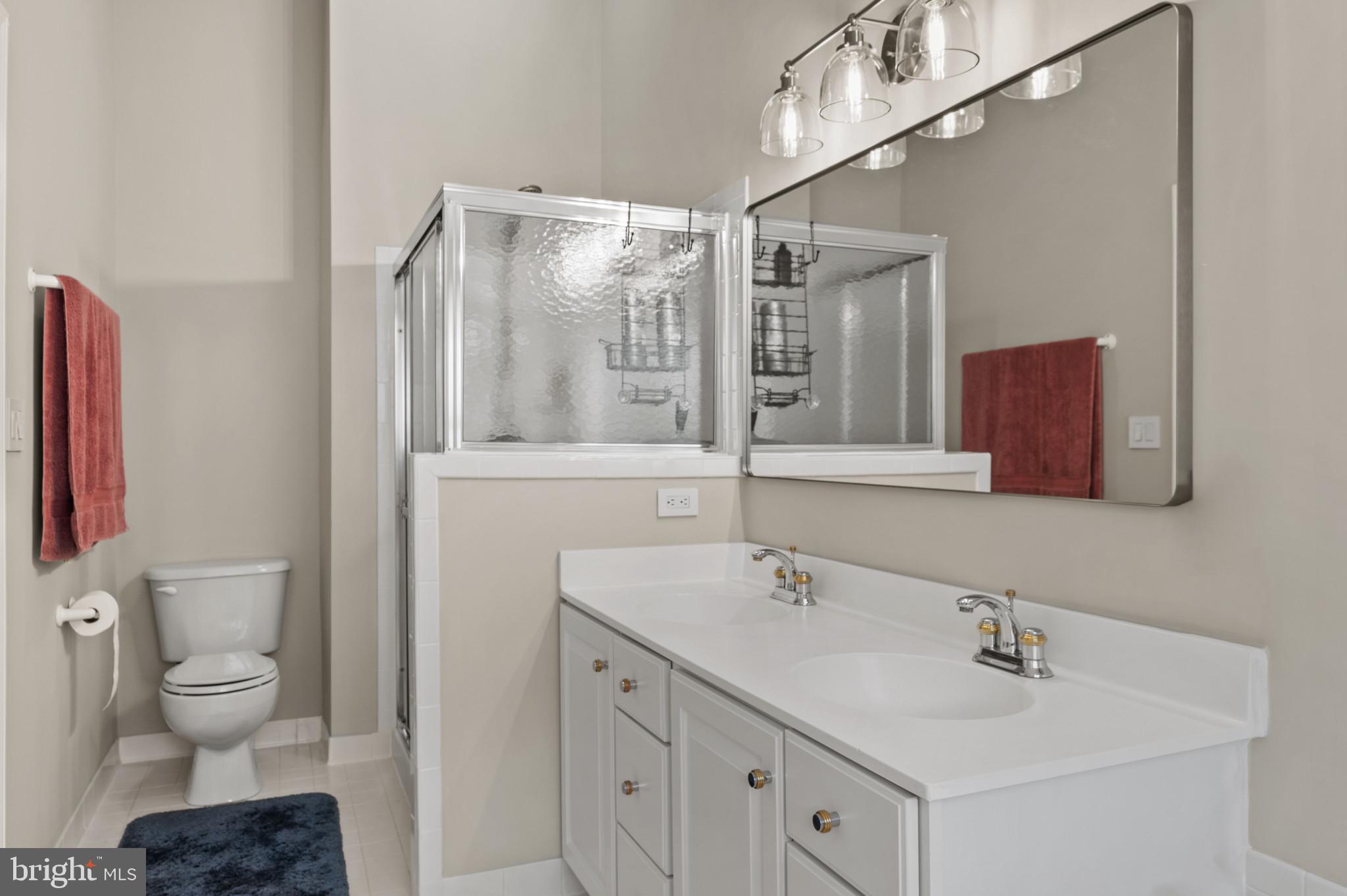 WAVERLY WOODS - Residential