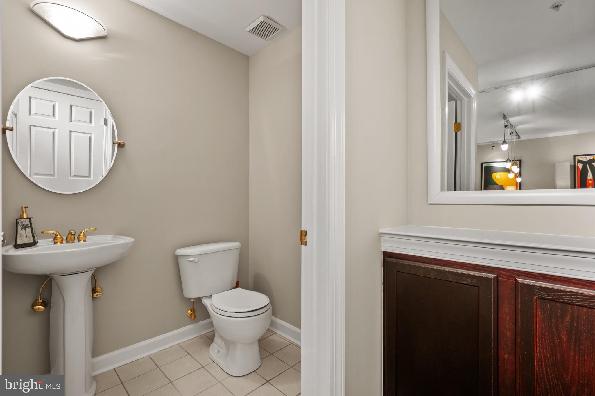 WAVERLY WOODS - Residential