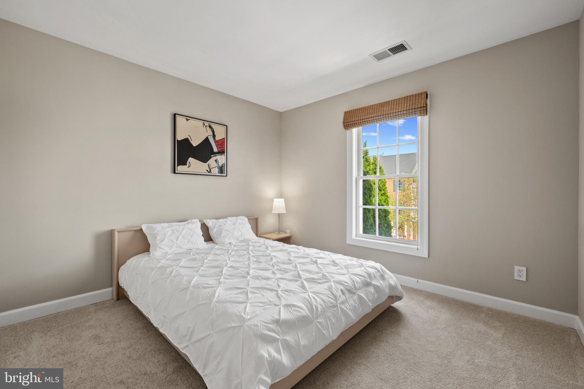 WAVERLY WOODS - Residential