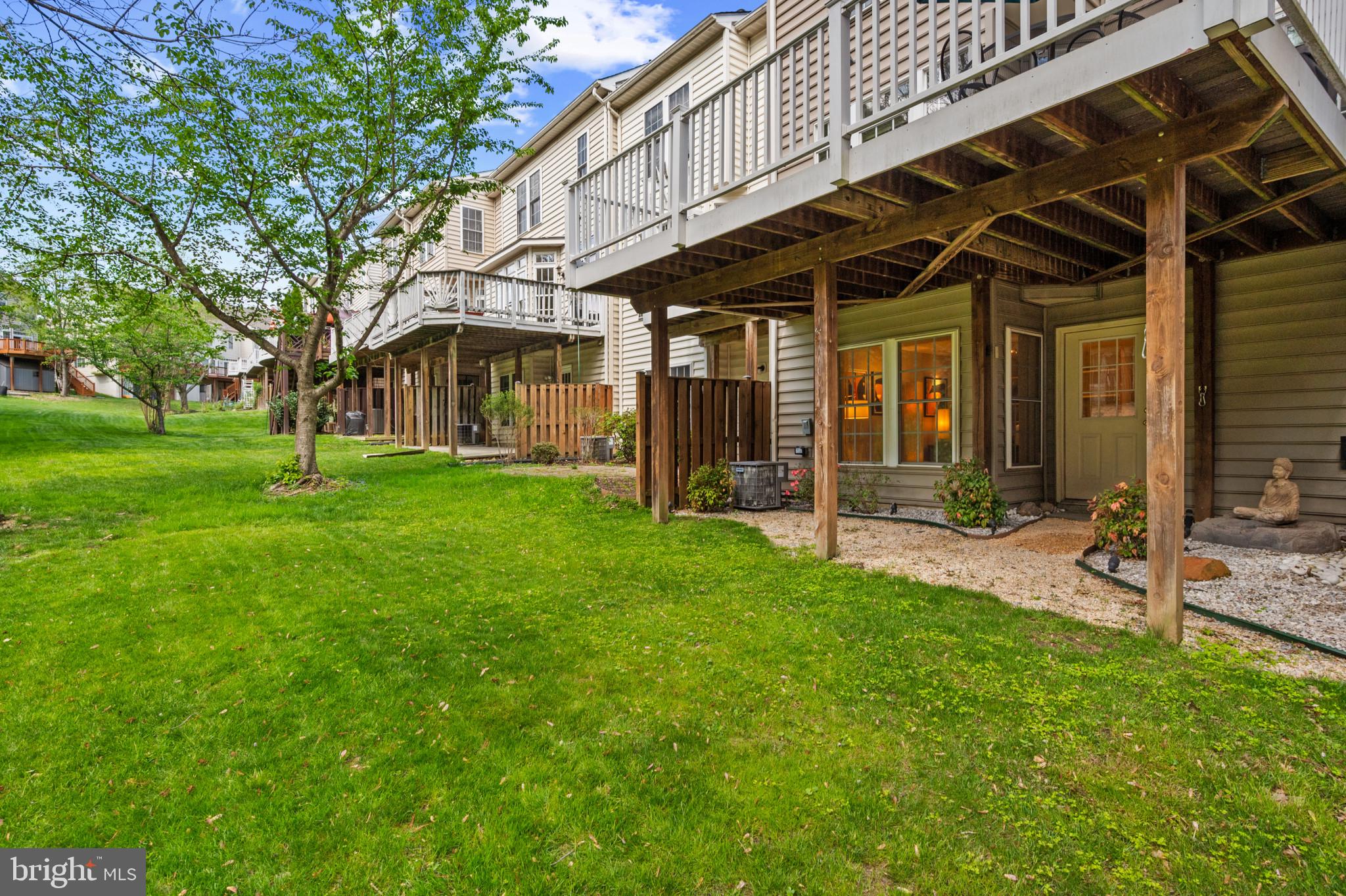 WAVERLY WOODS - Residential