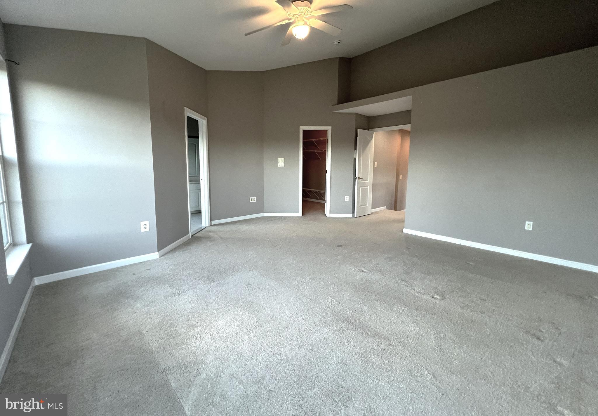 SQUIRREL HILL - Residential Lease