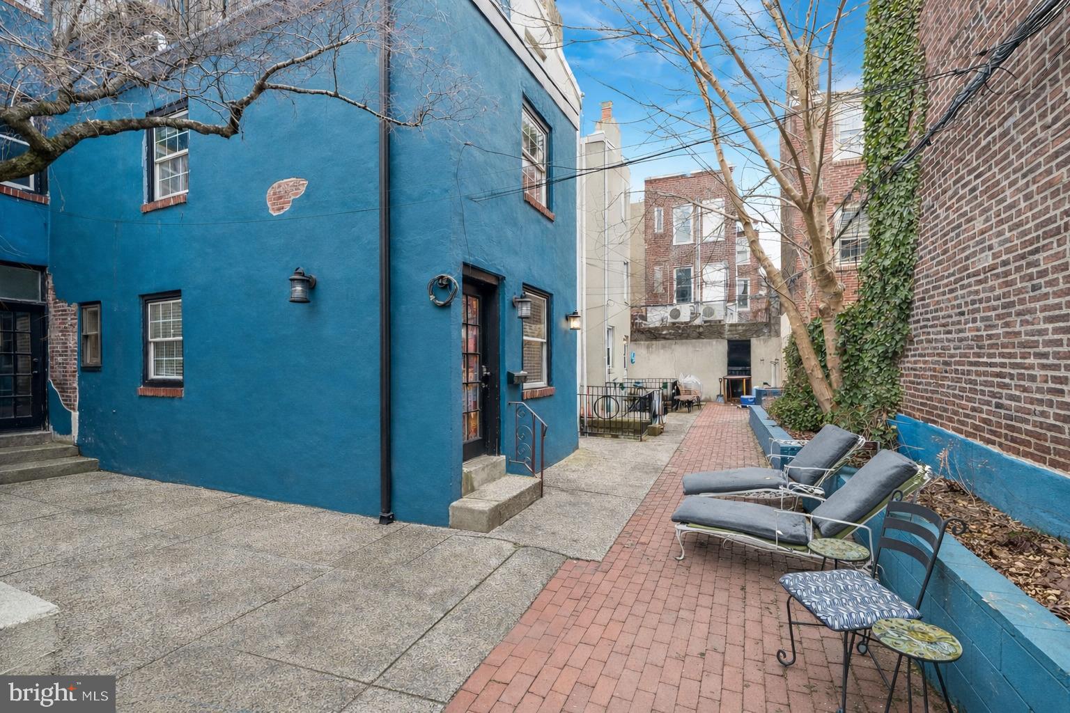 WASHINGTON SQ WEST - Residential