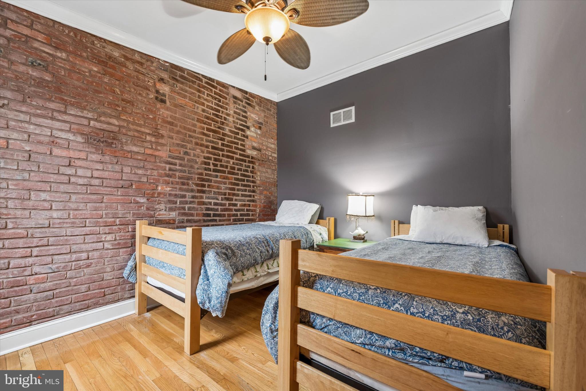 WASHINGTON SQ WEST - Residential