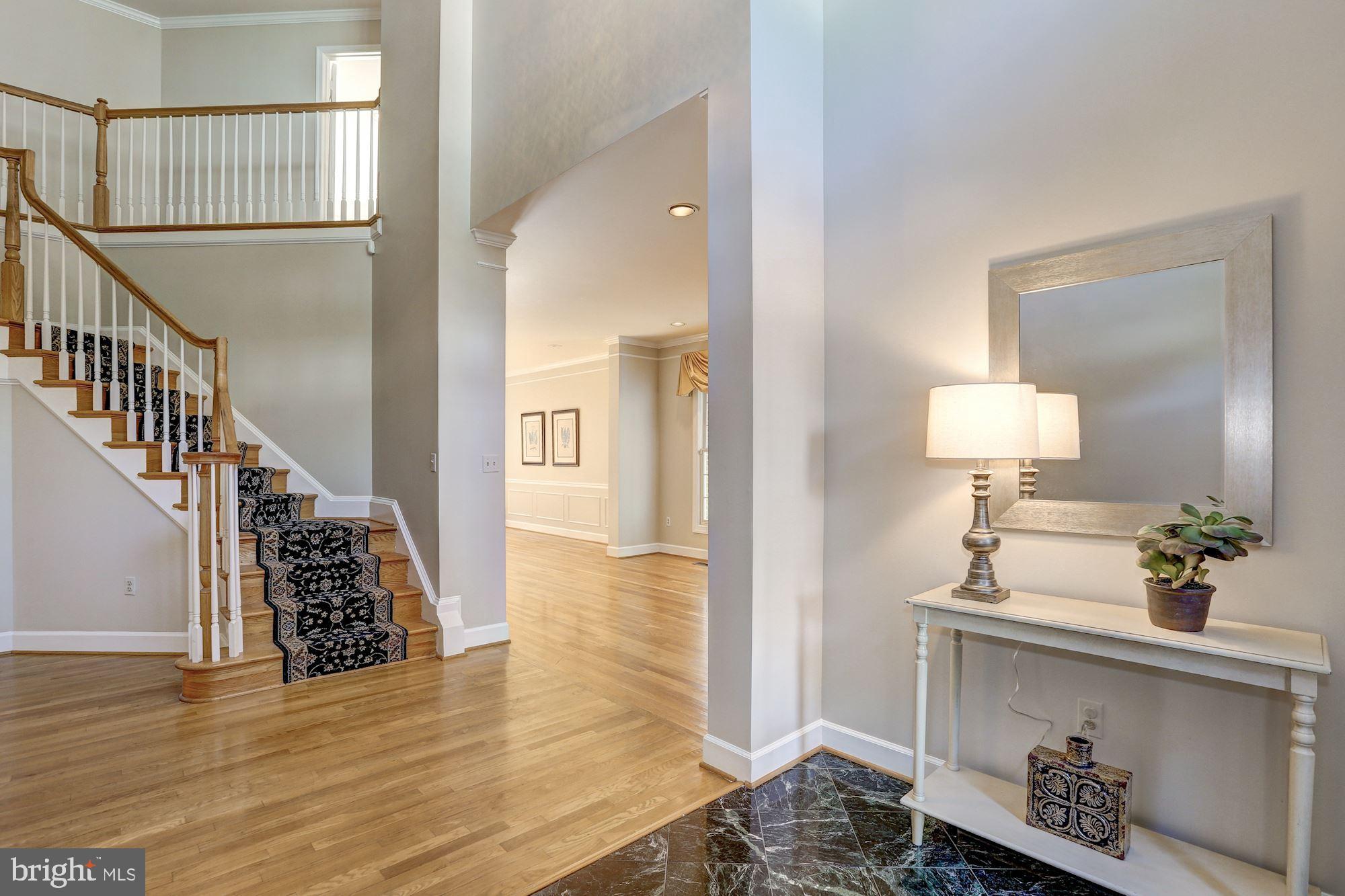 RIVER FALLS - Residential Lease