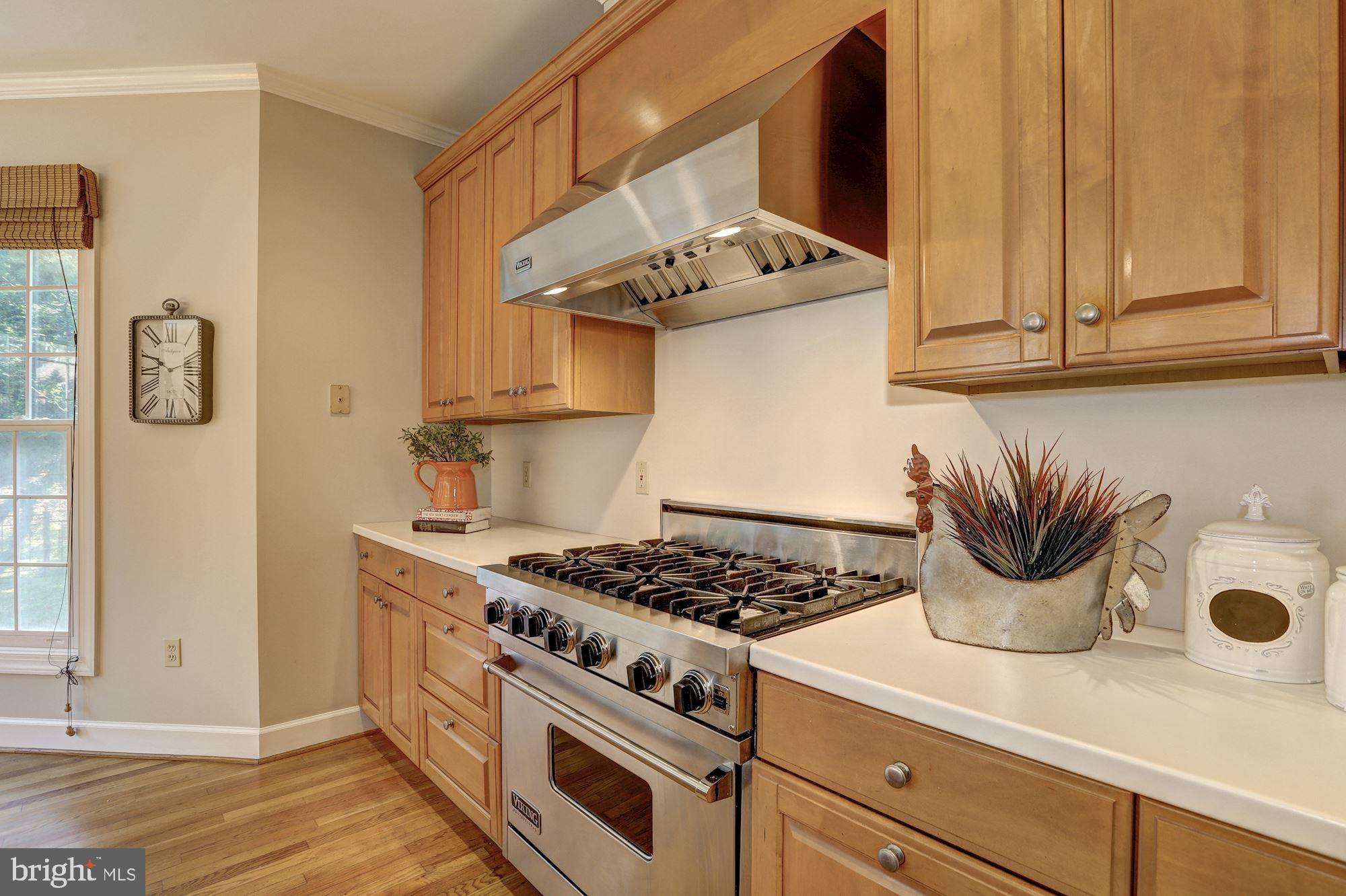 RIVER FALLS - Residential Lease