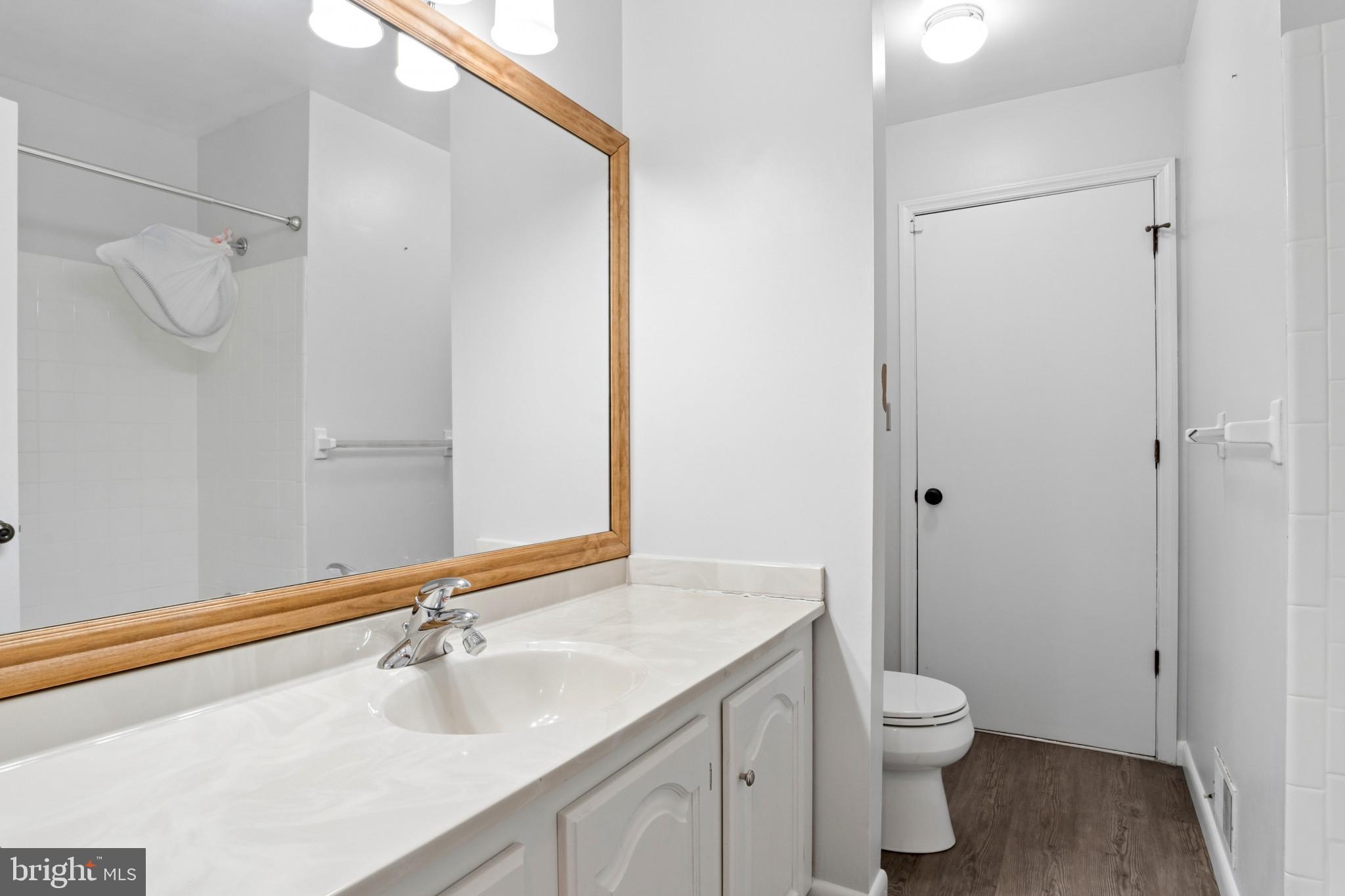 ELLENWOOD - Residential