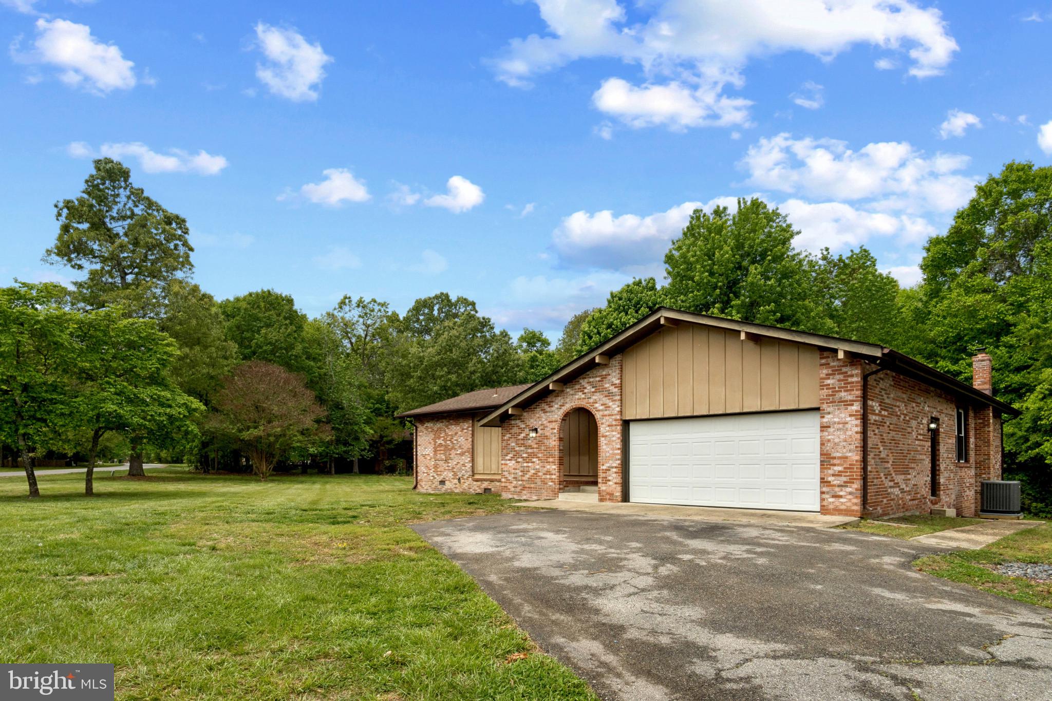 ELLENWOOD - Residential