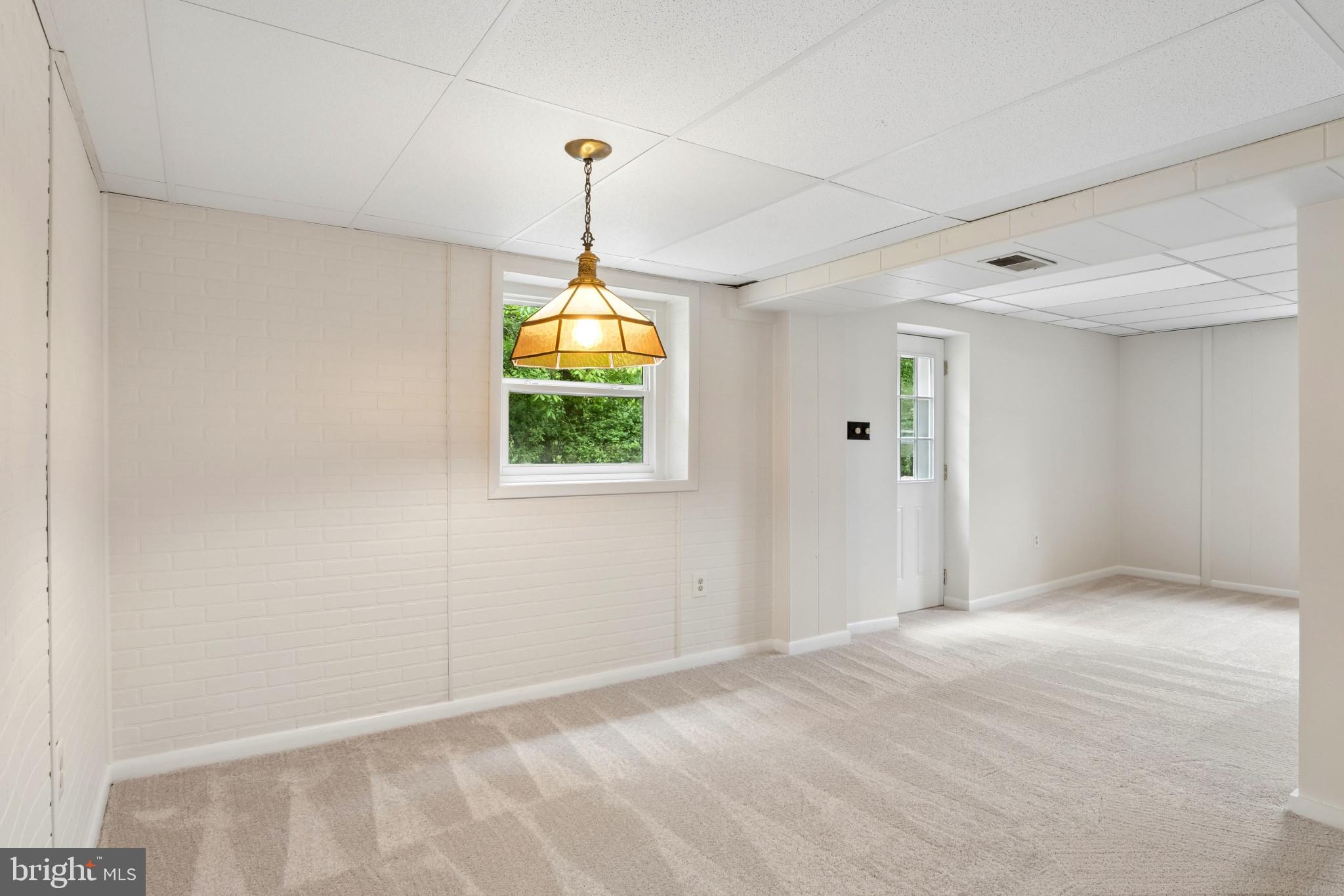 ELLENWOOD - Residential