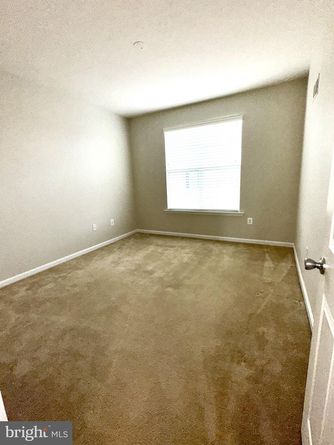 RESIDENCES AT DULLES PRK - Residential