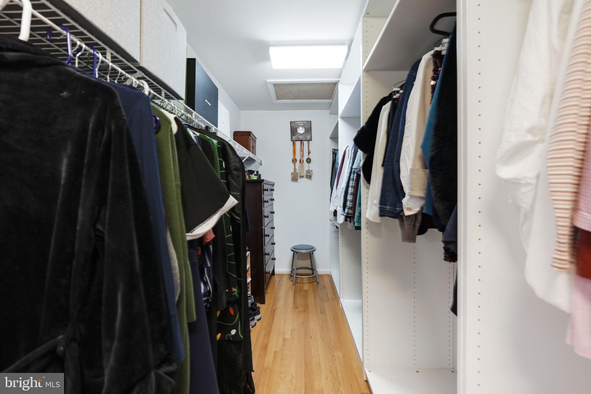 CROSSPOINTE - Residential