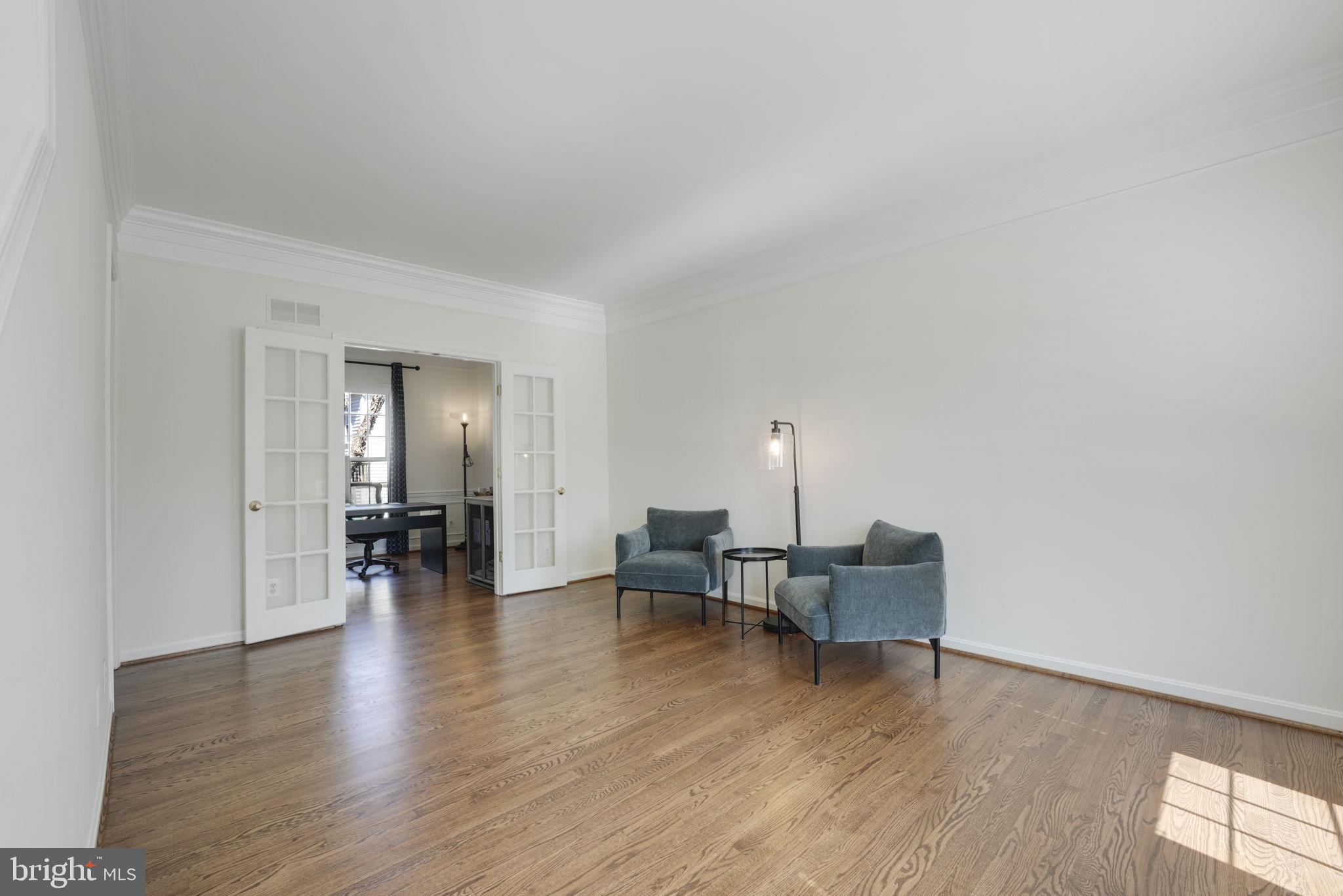 CROSSPOINTE - Residential