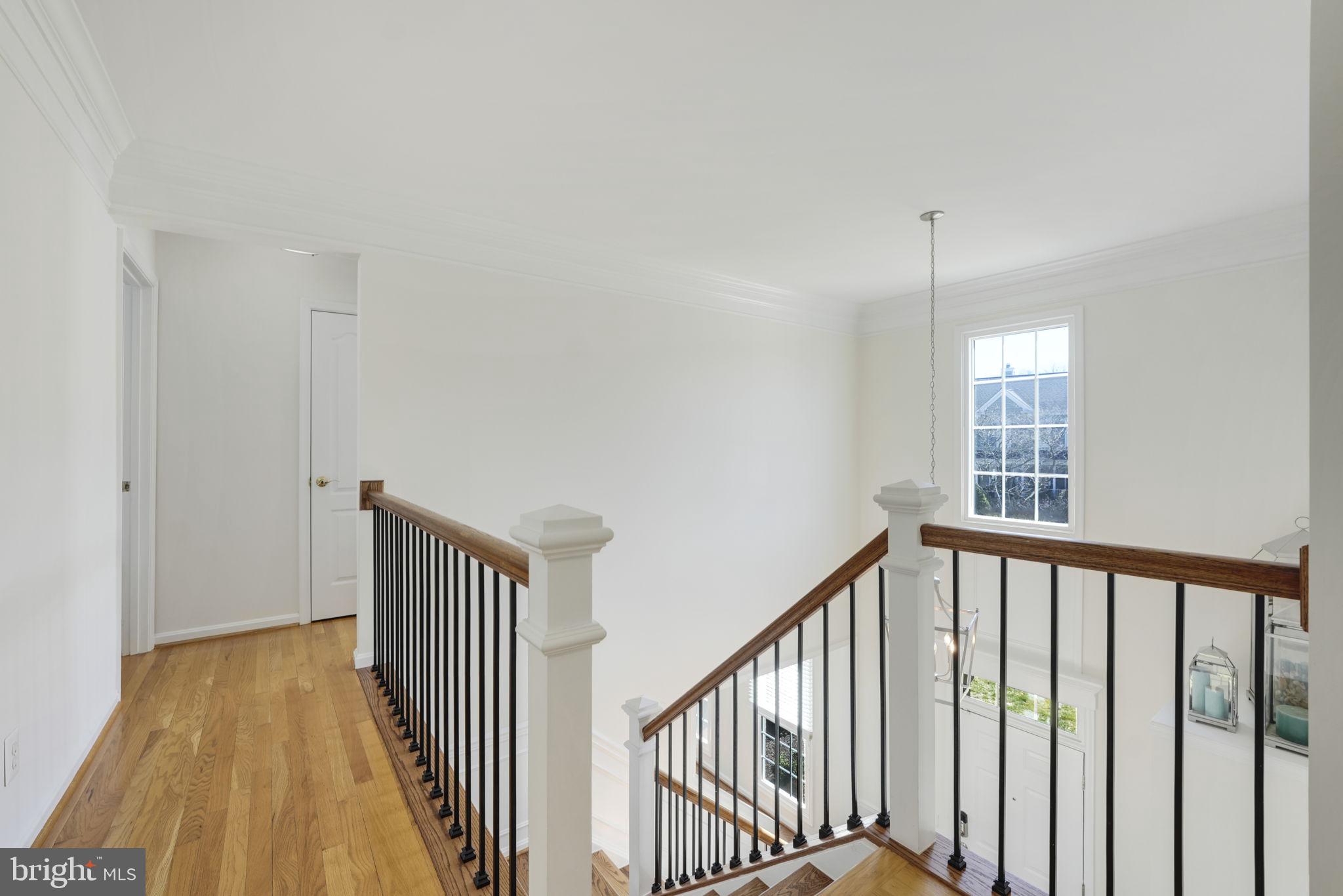 CROSSPOINTE - Residential