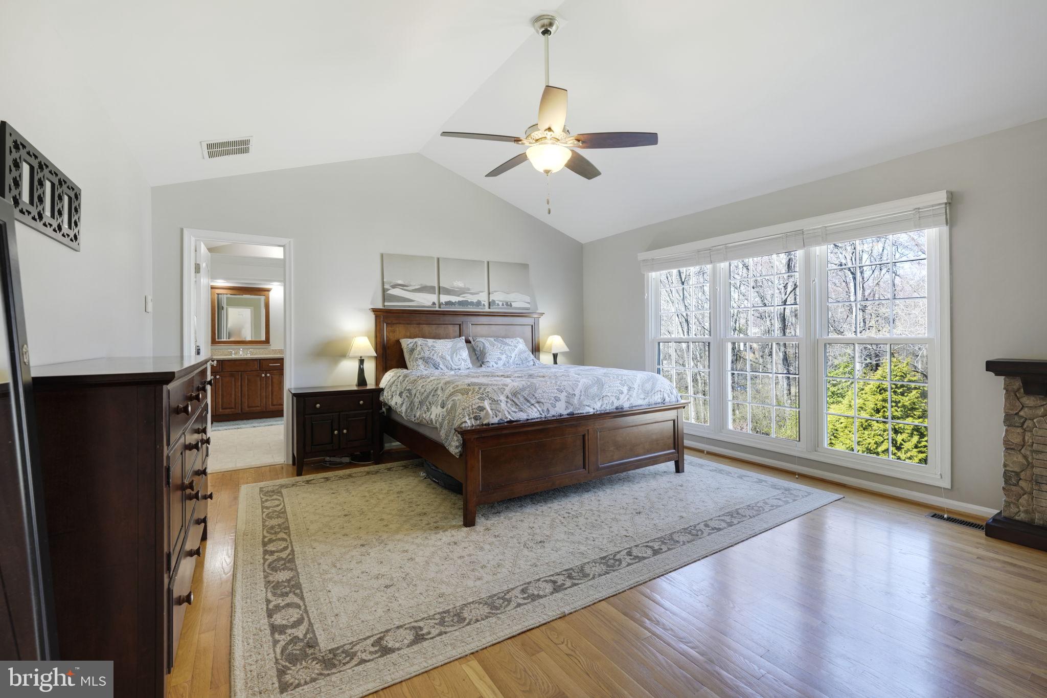 CROSSPOINTE - Residential