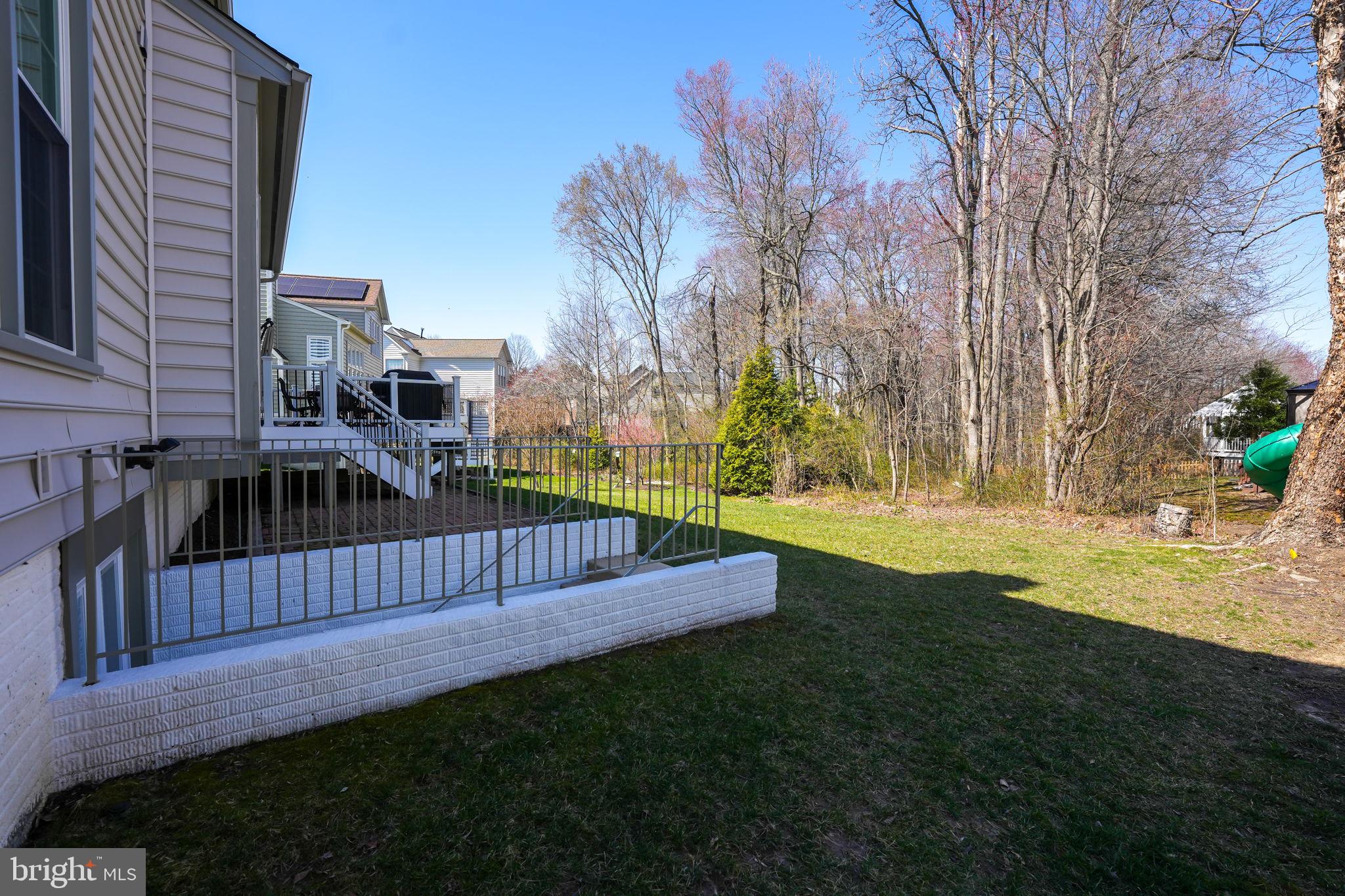 CROSSPOINTE - Residential