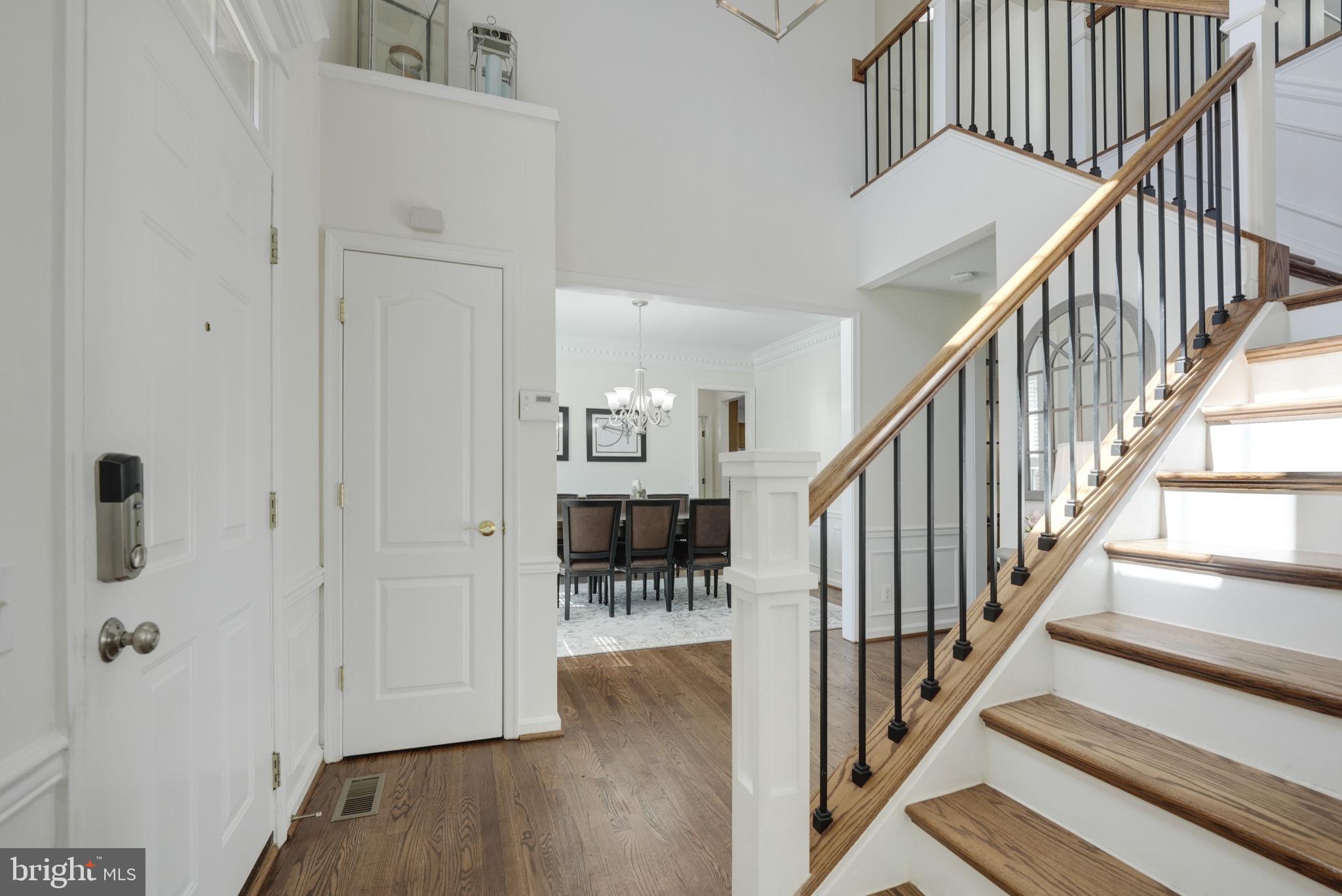 CROSSPOINTE - Residential