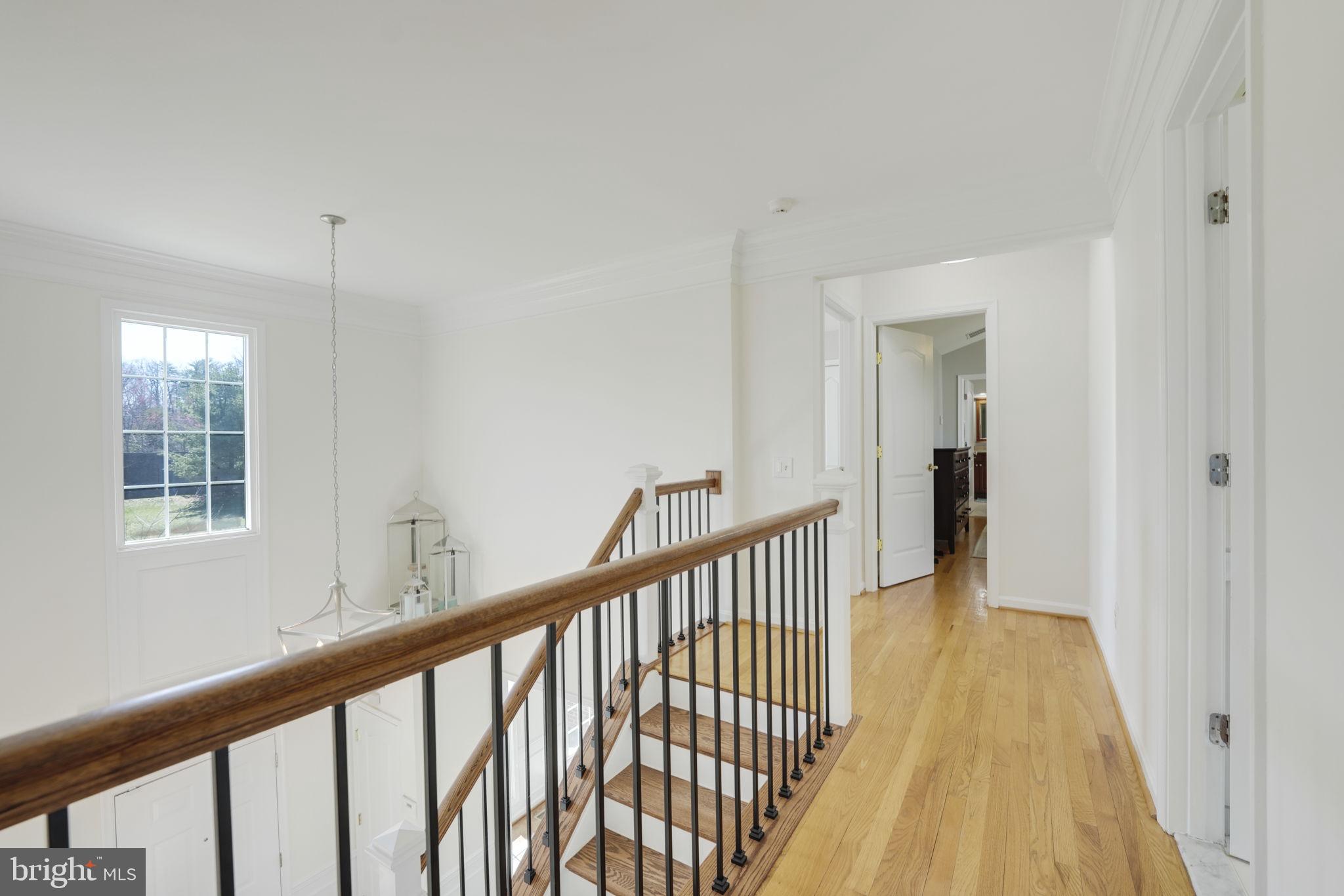 CROSSPOINTE - Residential