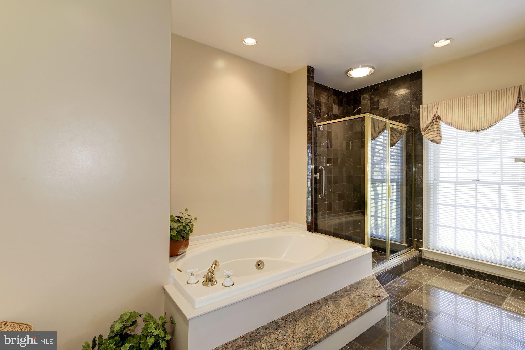 AVENEL - Residential