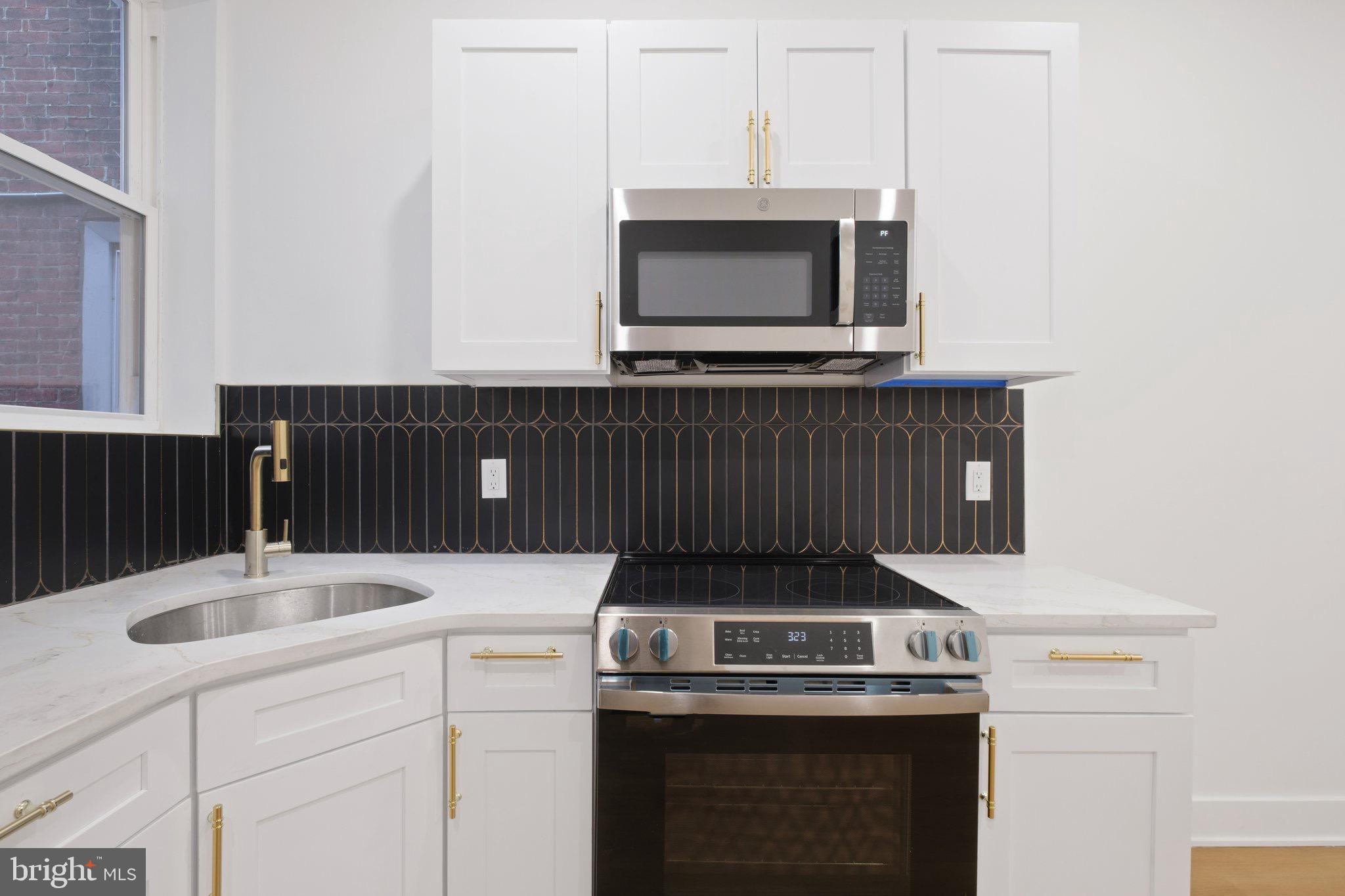 1325 KERBAUGH STREET