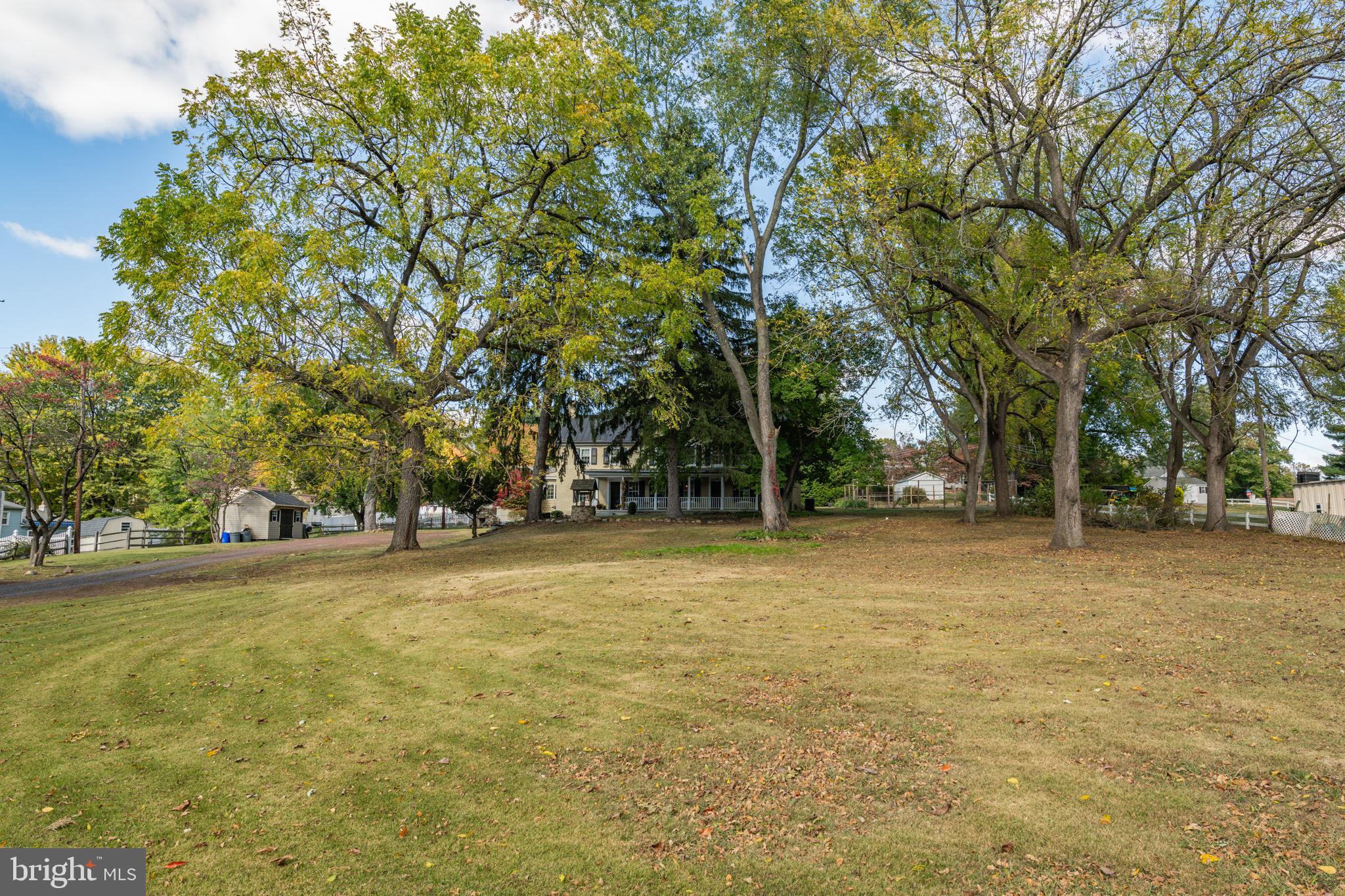 NESHAMINY WOODS - Residential