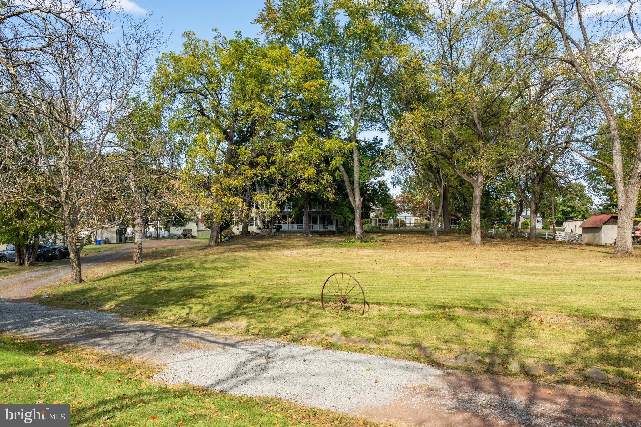 NESHAMINY WOODS - Residential