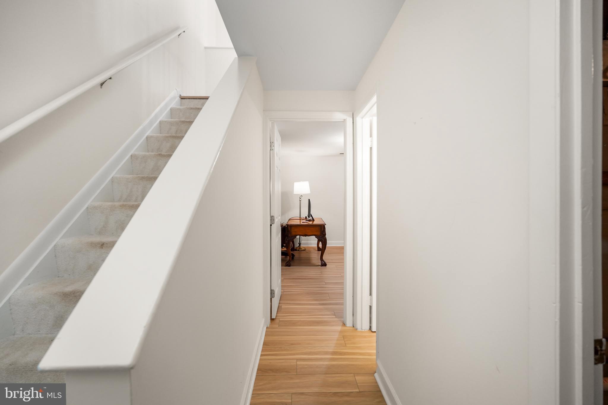 SUGARLAND SQUARE - Residential