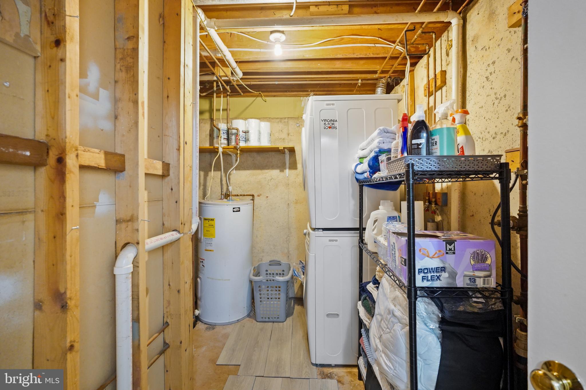 SUGARLAND SQUARE - Residential