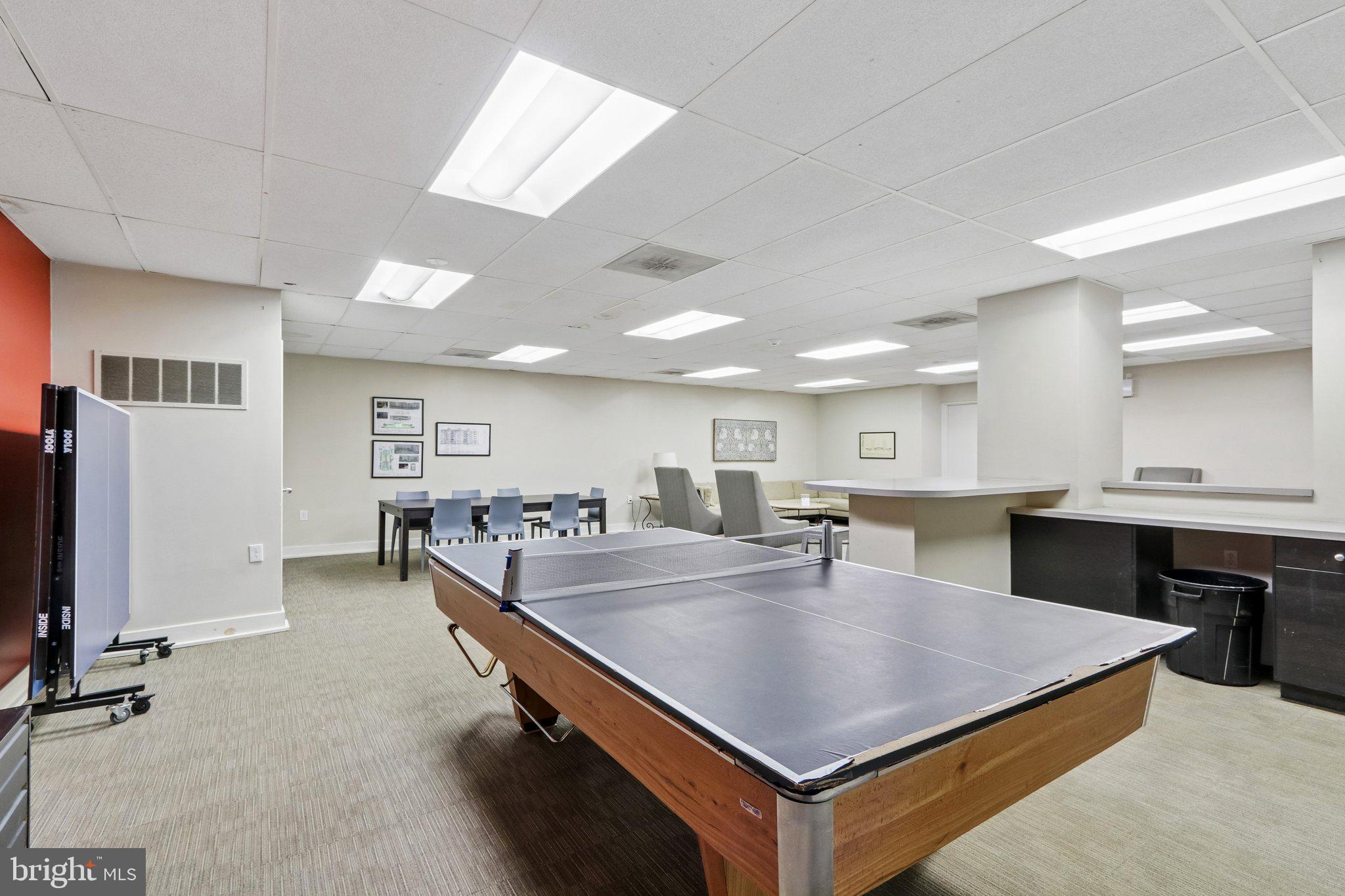 UNIVERSITY CITY - Residential