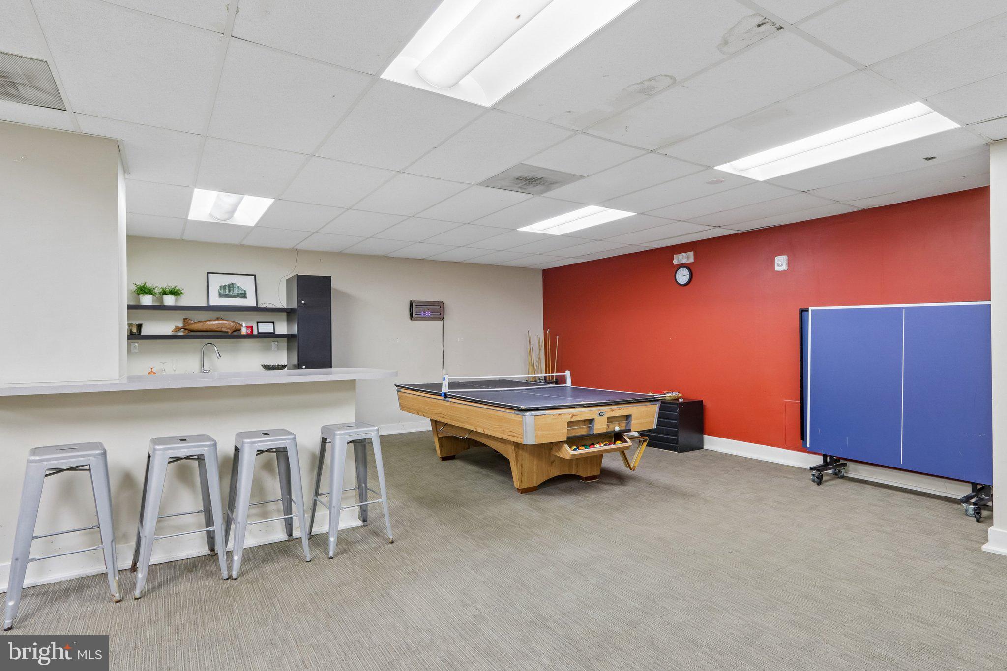 UNIVERSITY CITY - Residential