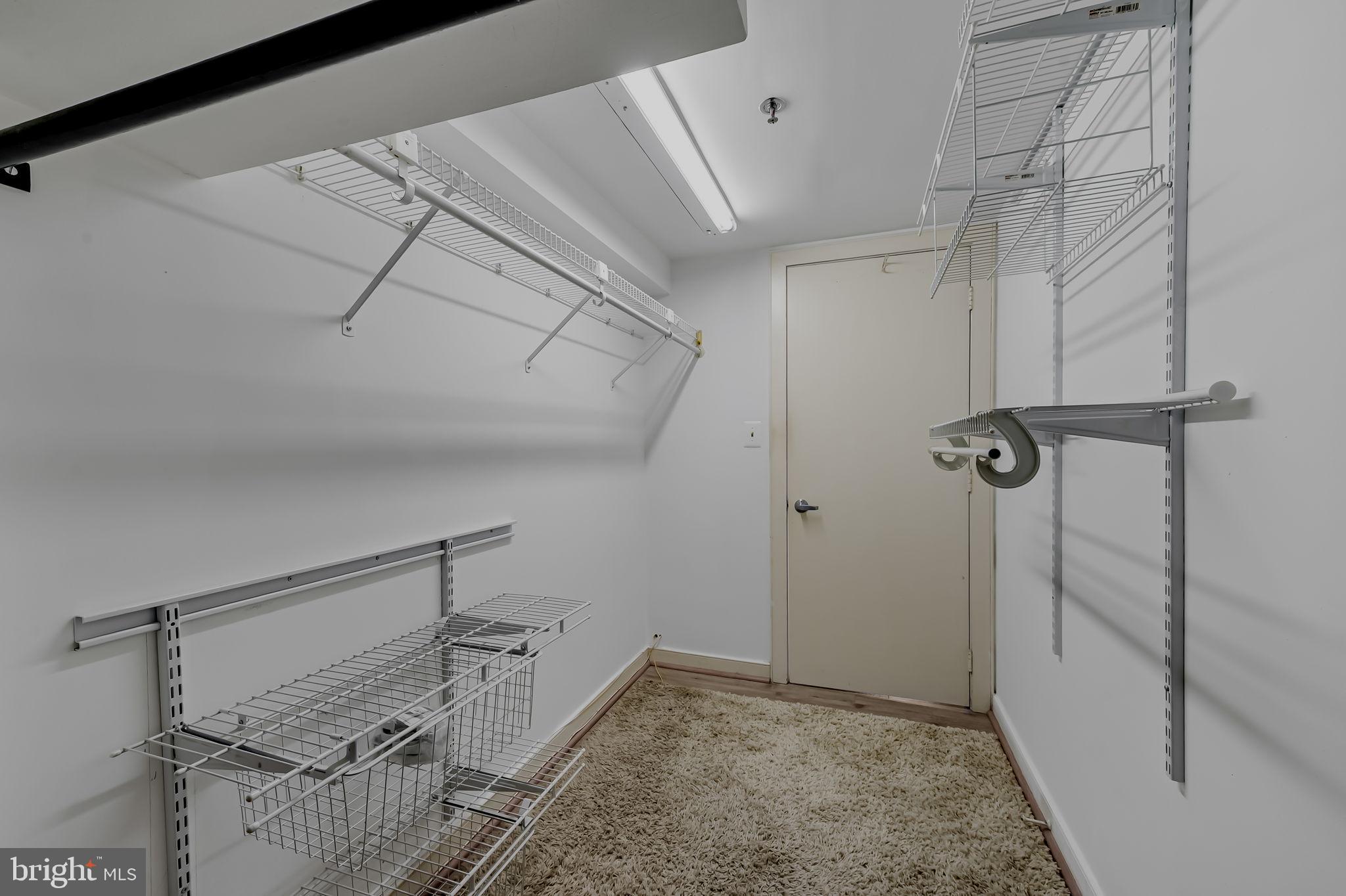 CANTON WATERFRONT - Residential