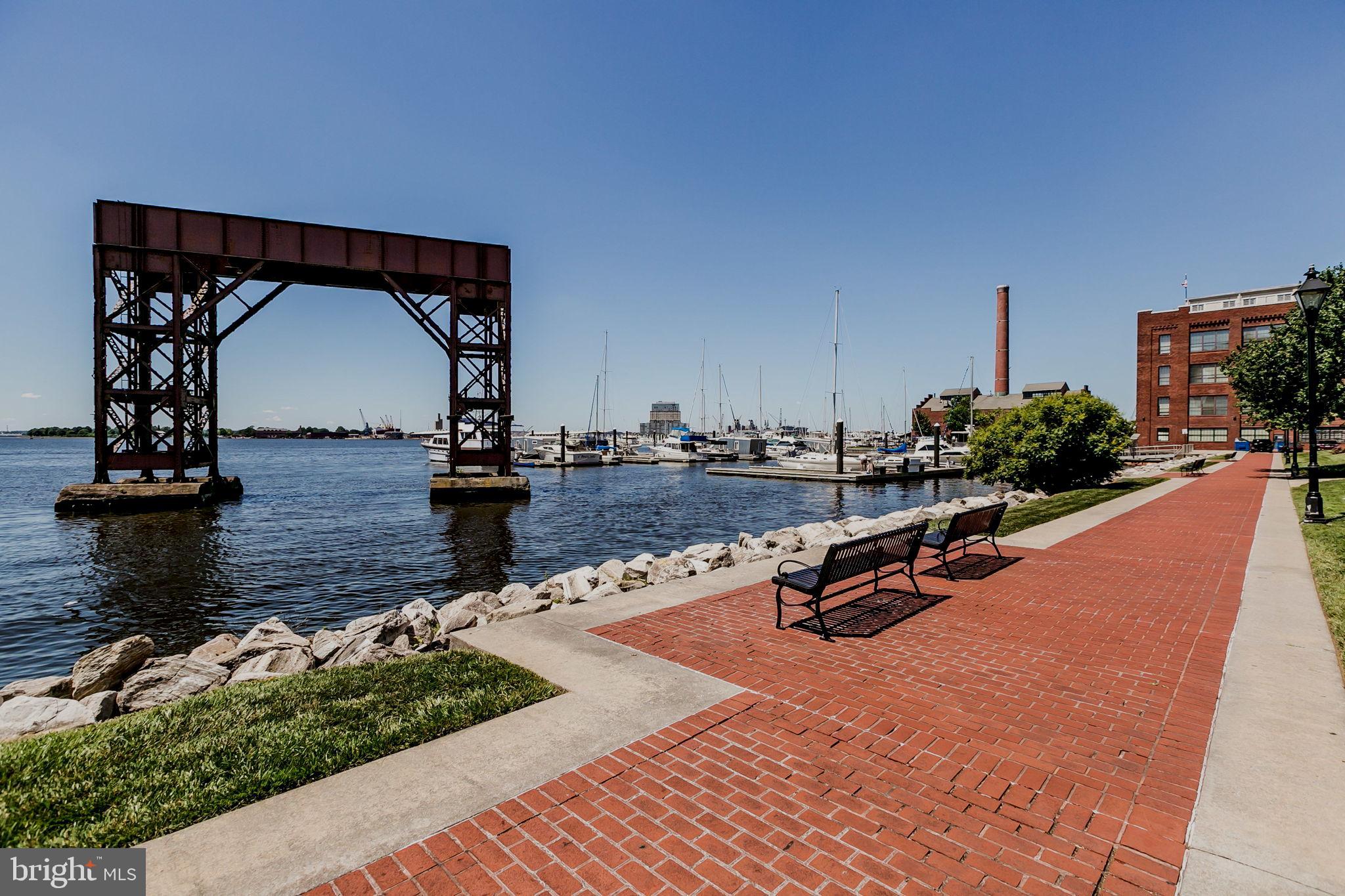 CANTON WATERFRONT - Residential