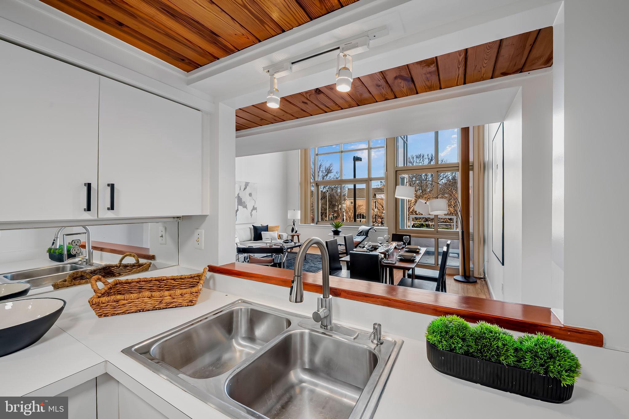 CANTON WATERFRONT - Residential