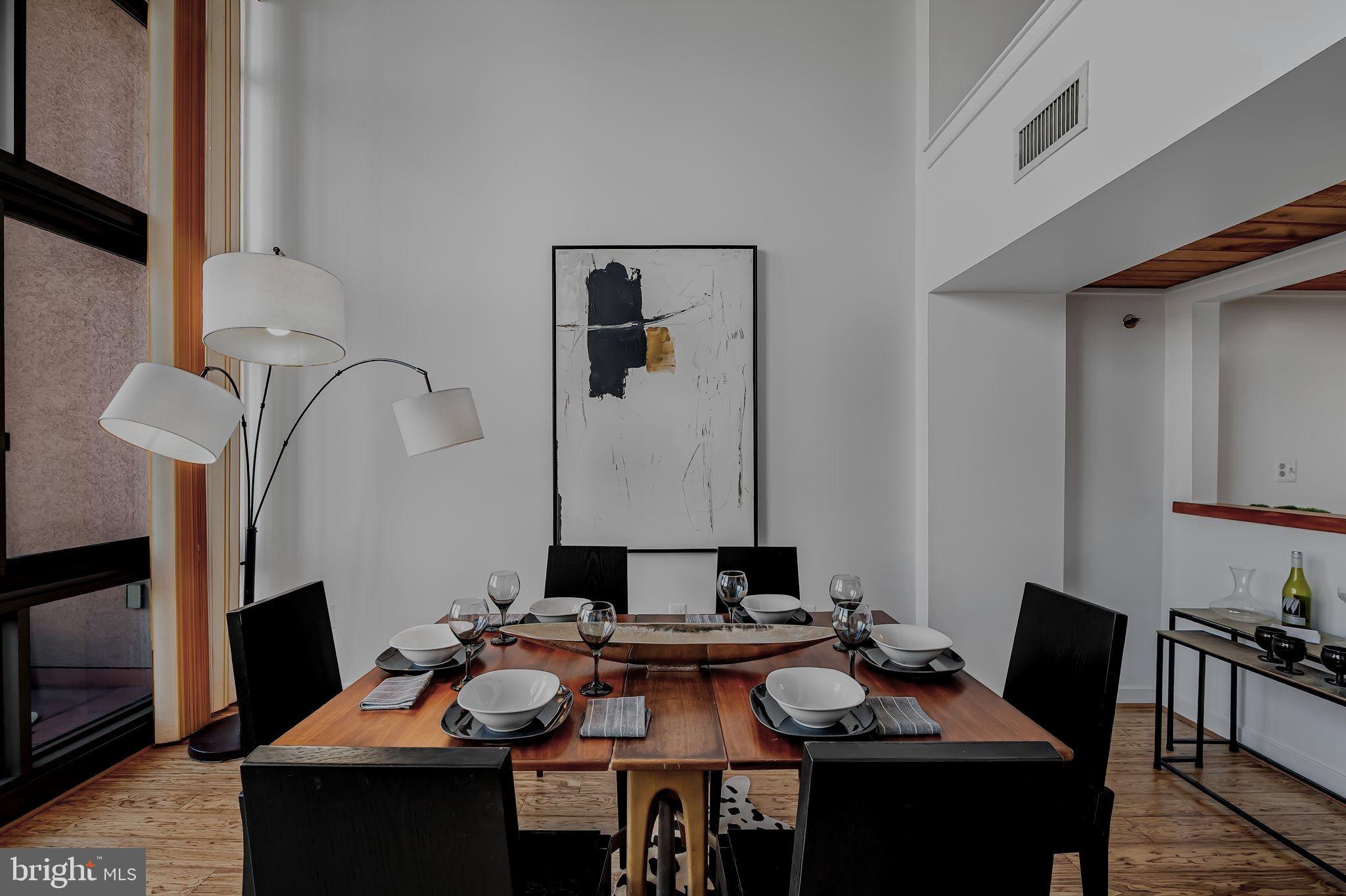 CANTON WATERFRONT - Residential