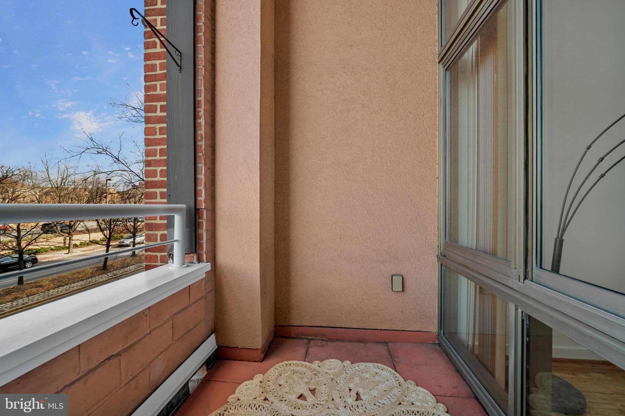 CANTON WATERFRONT - Residential