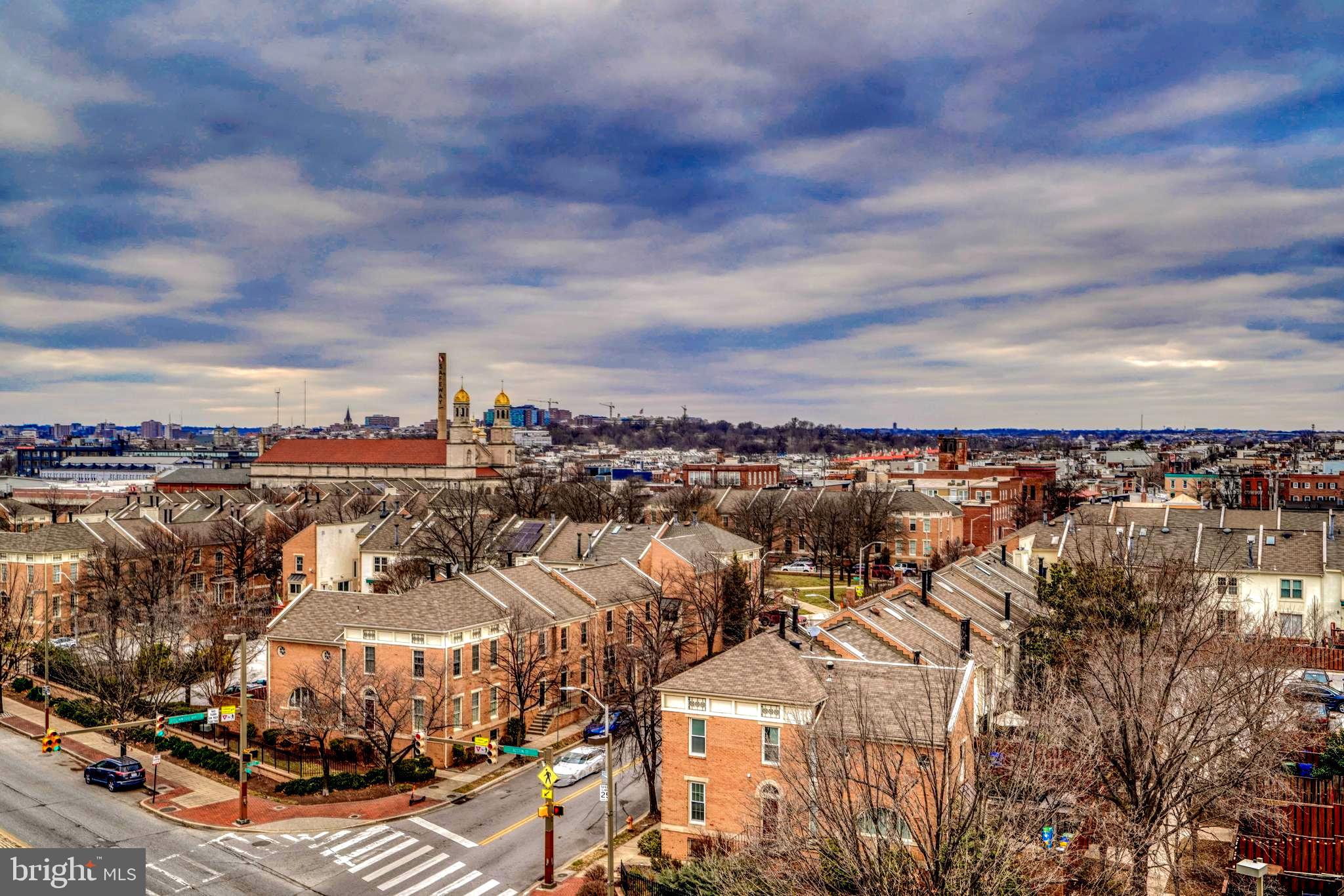 CANTON WATERFRONT - Residential