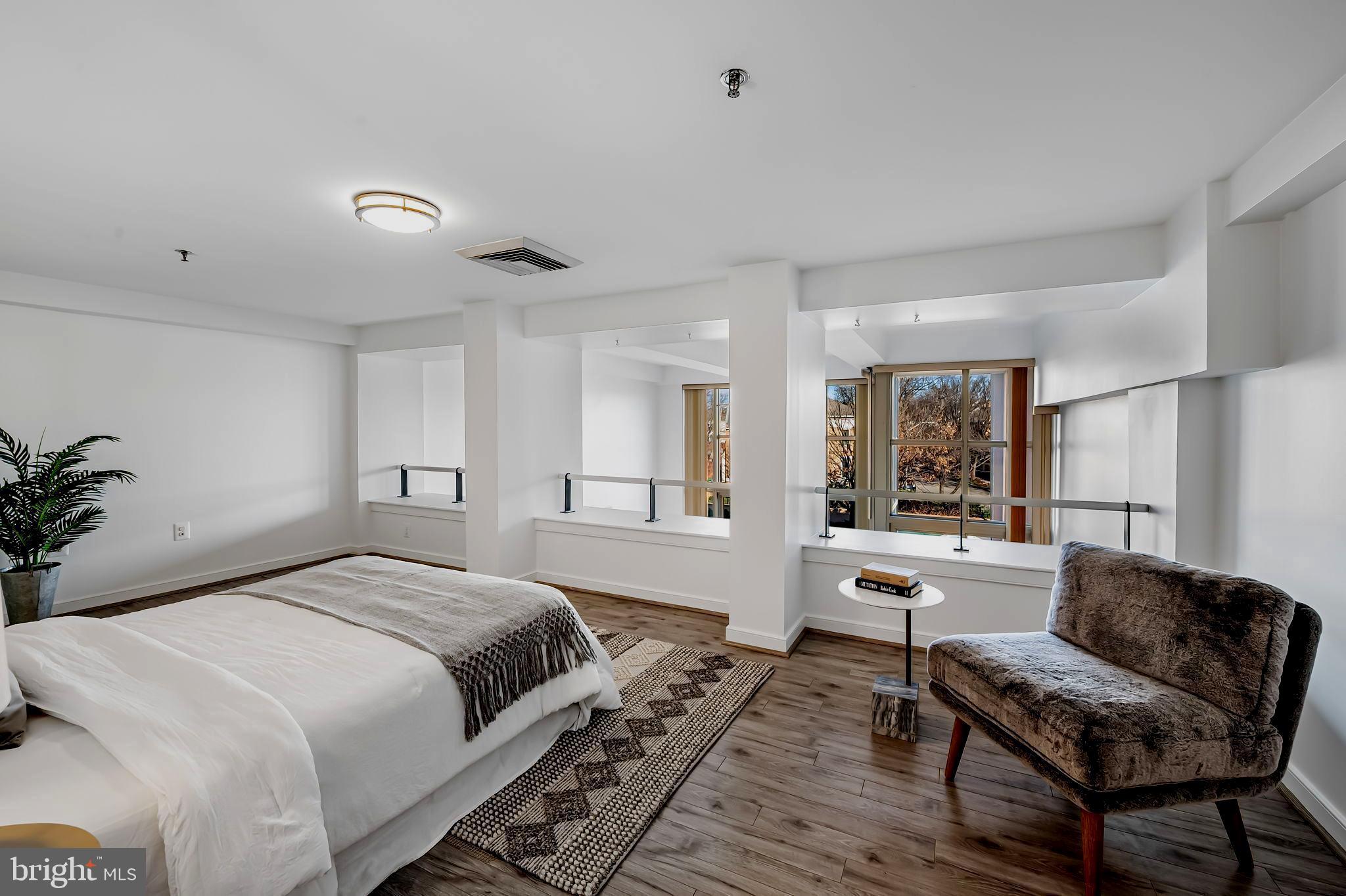 CANTON WATERFRONT - Residential