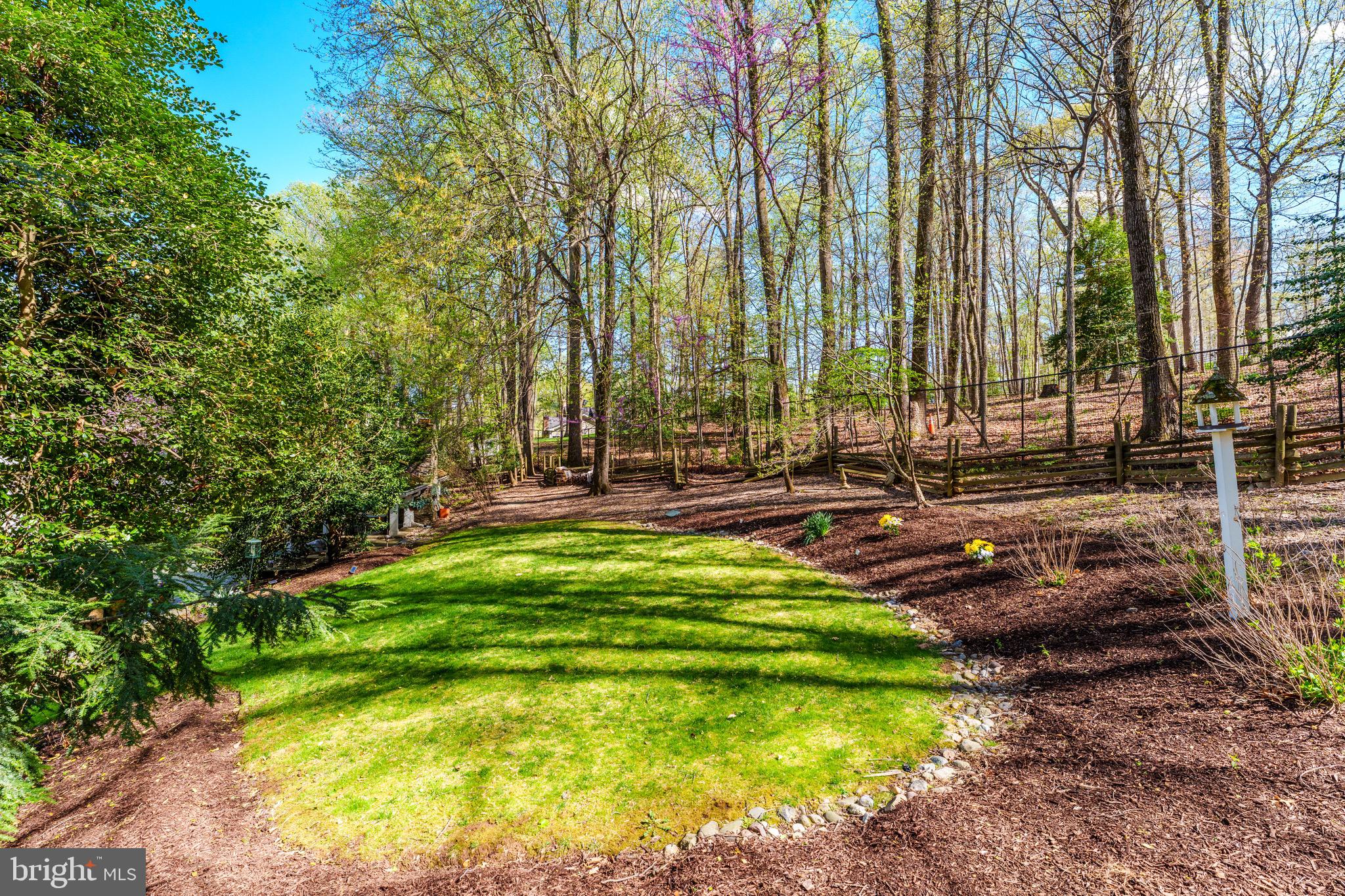 THE COURTS - Residential