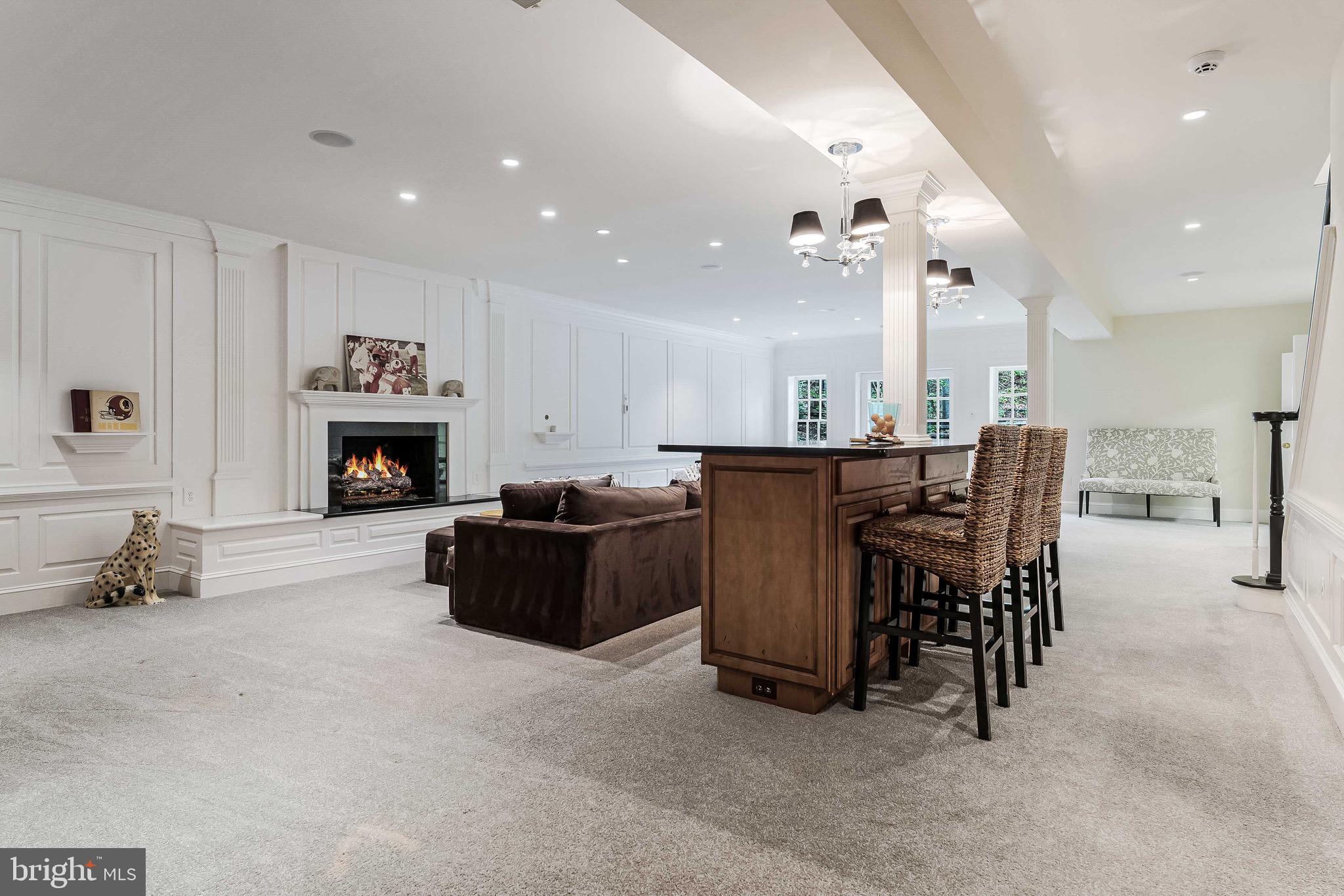 THE COURTS - Residential