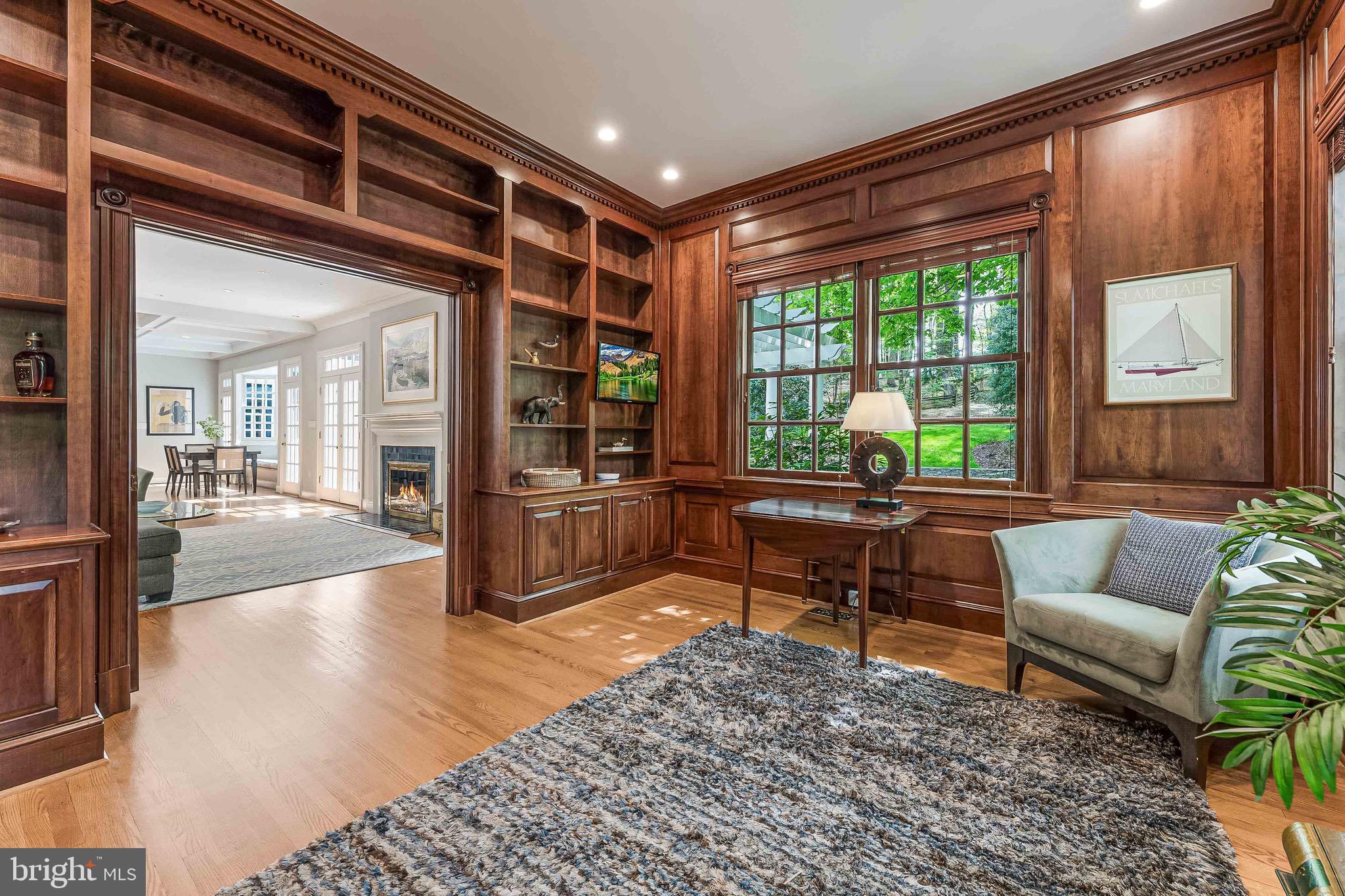 THE COURTS - Residential