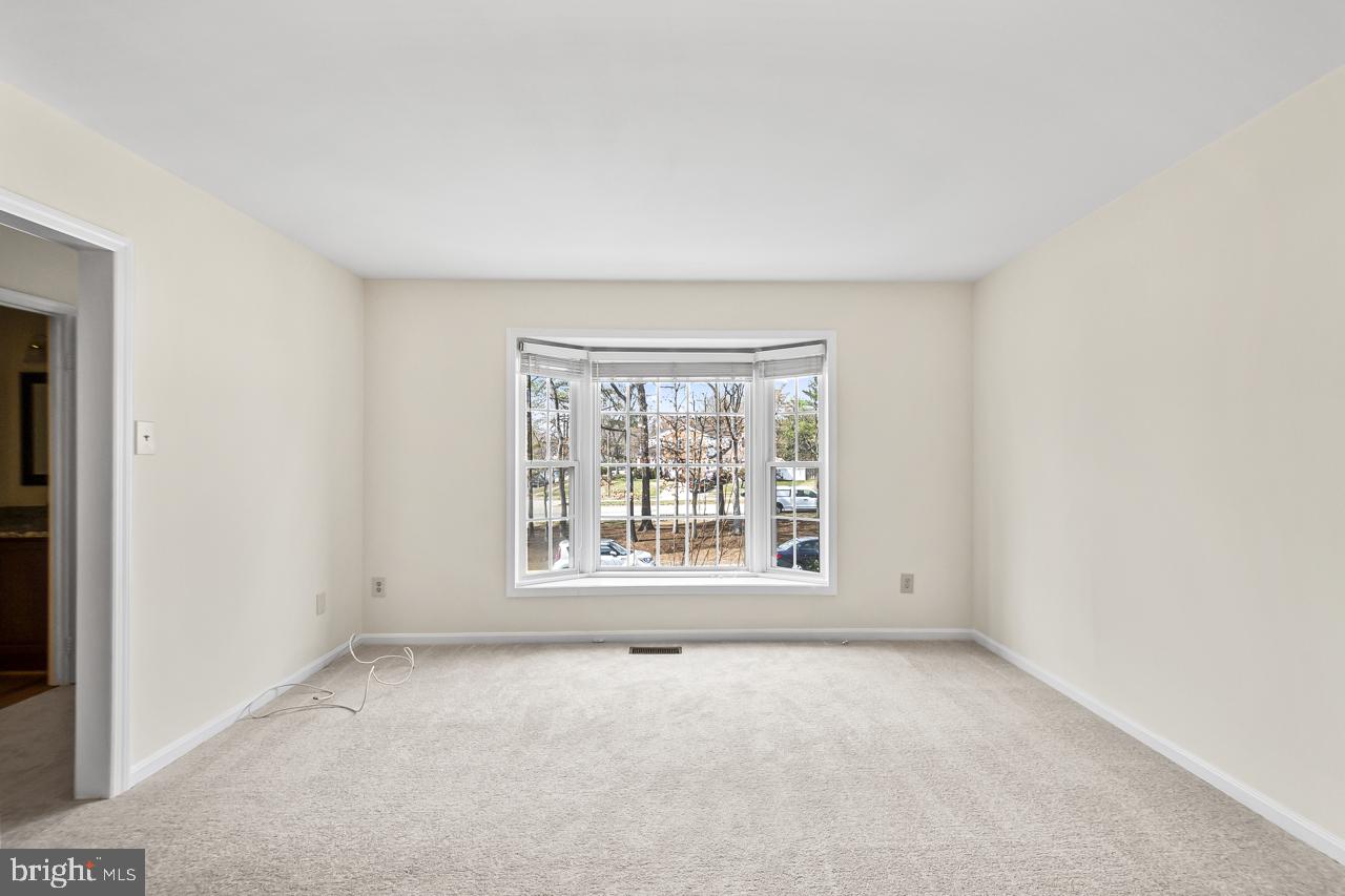 SARATOGA TOWNHOUSES - Residential