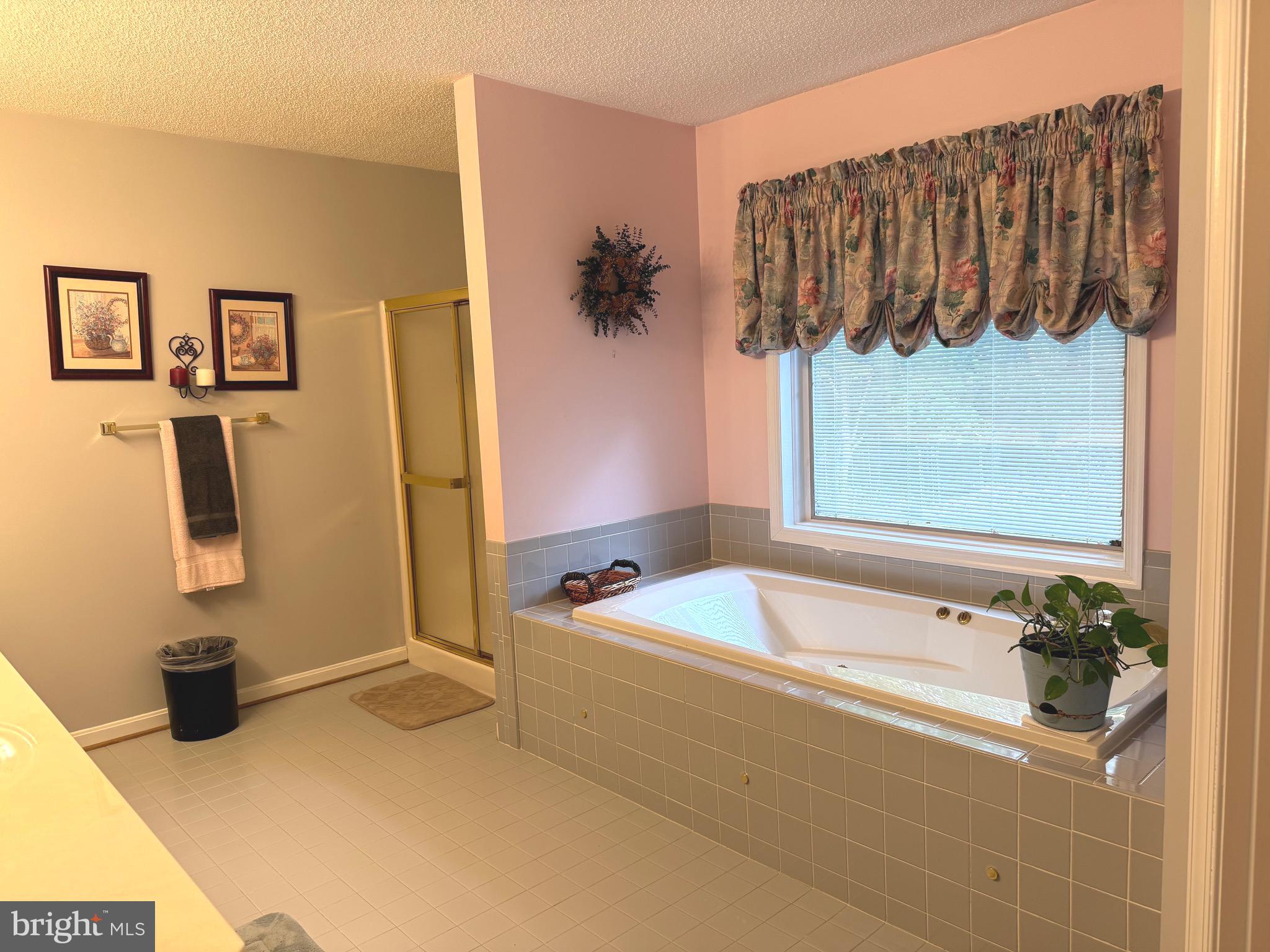 SWANSON CREEK LANDING SU - Residential Lease