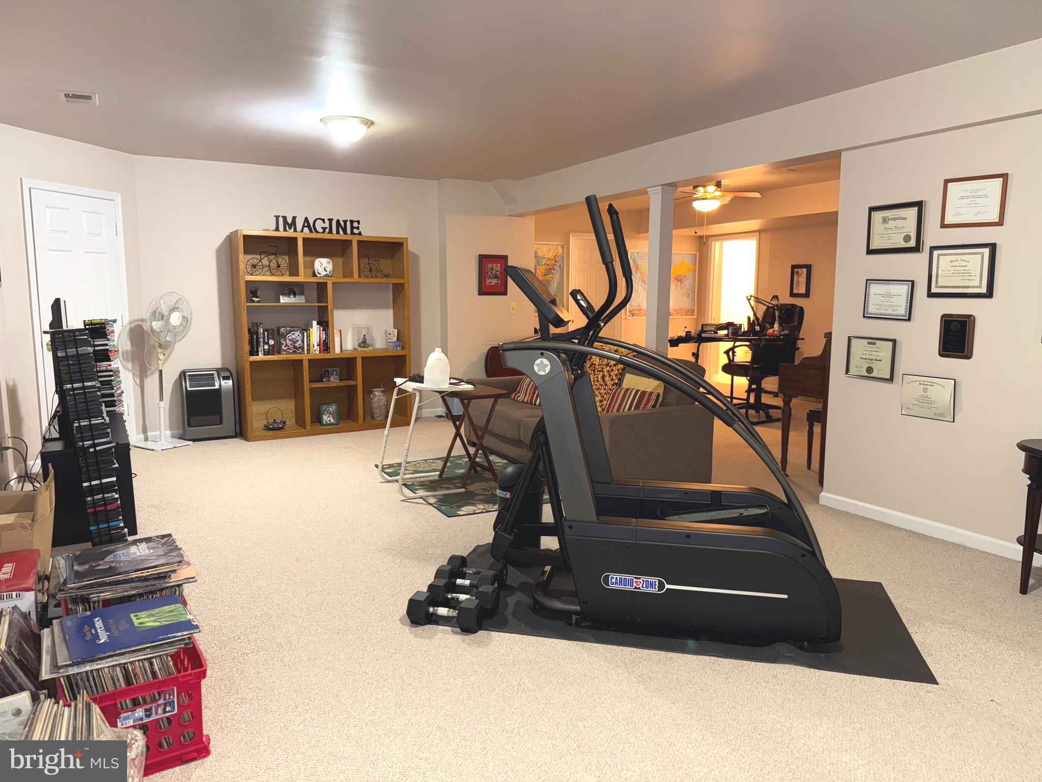 SWANSON CREEK LANDING SU - Residential Lease