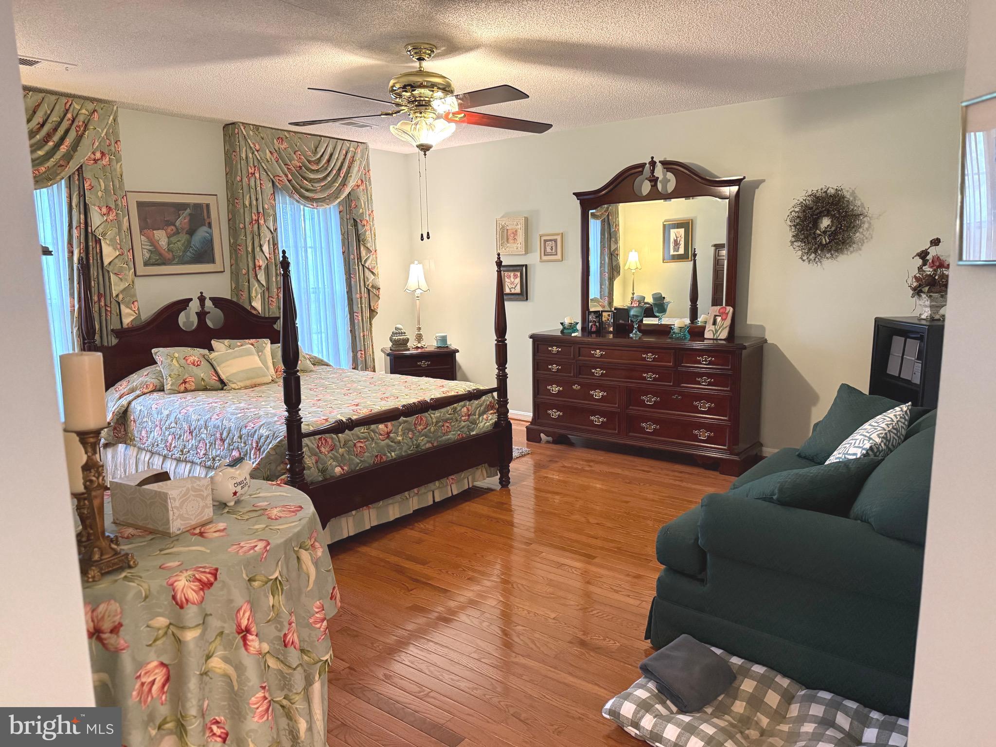 SWANSON CREEK LANDING SU - Residential Lease